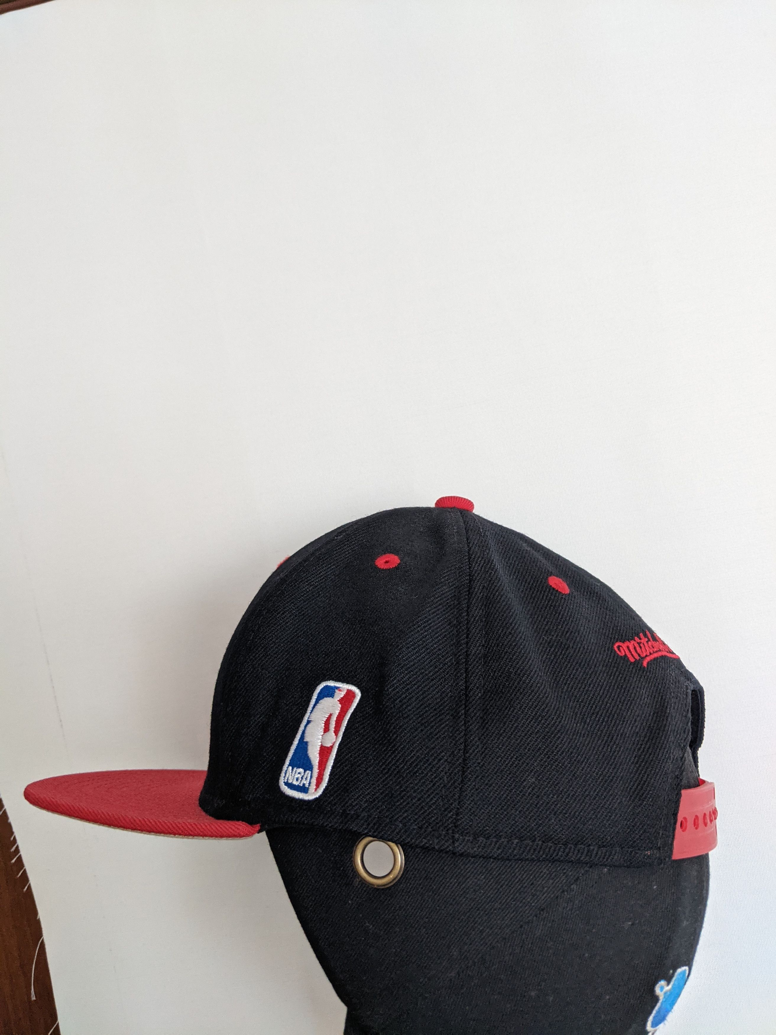 Mitchell & Ness Mitchell & Ness NBA Chicago Bulls Cap Hardwood Classics rare Size ONE SIZE - 6 Thumbnail