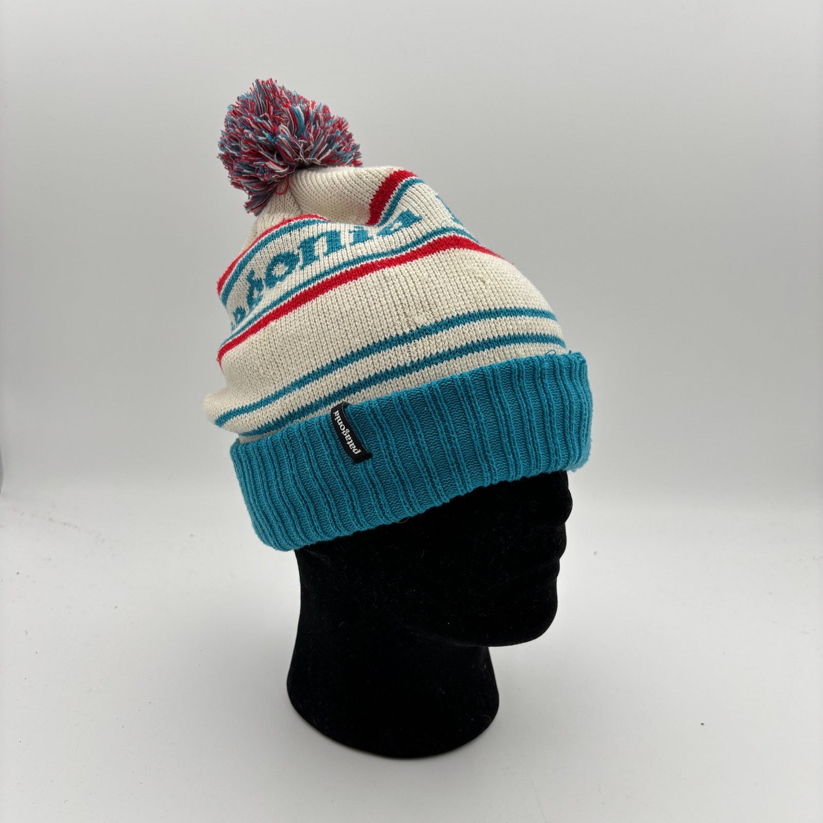 Patagonia Patagonia Powder Town Ski Beanie Knit Pom Hat Gorpcore Size ONE SIZE - 1 Thumbnail