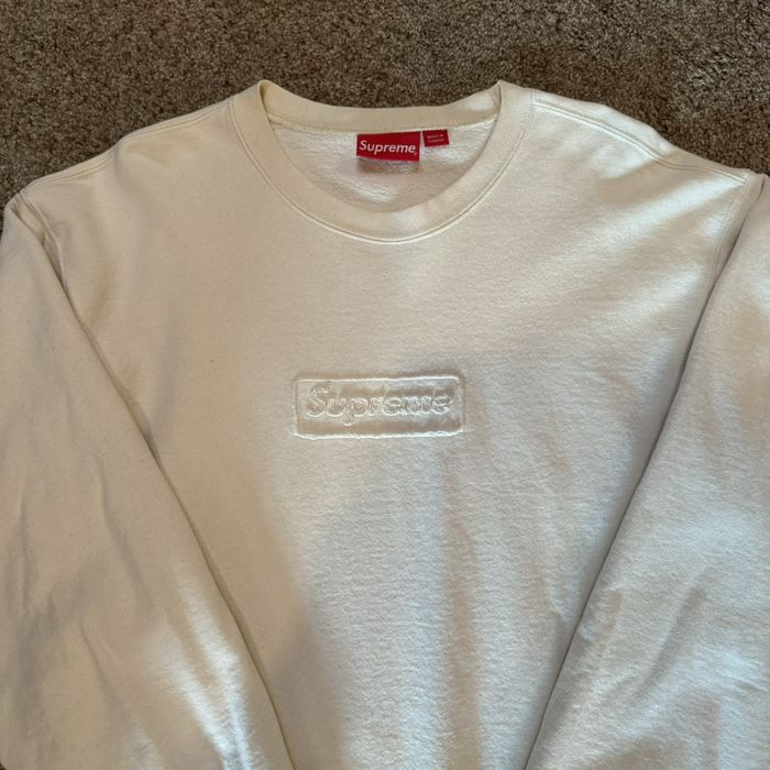 く日はお得♪ Supreme Cutout Logo Crewneck naturaul 