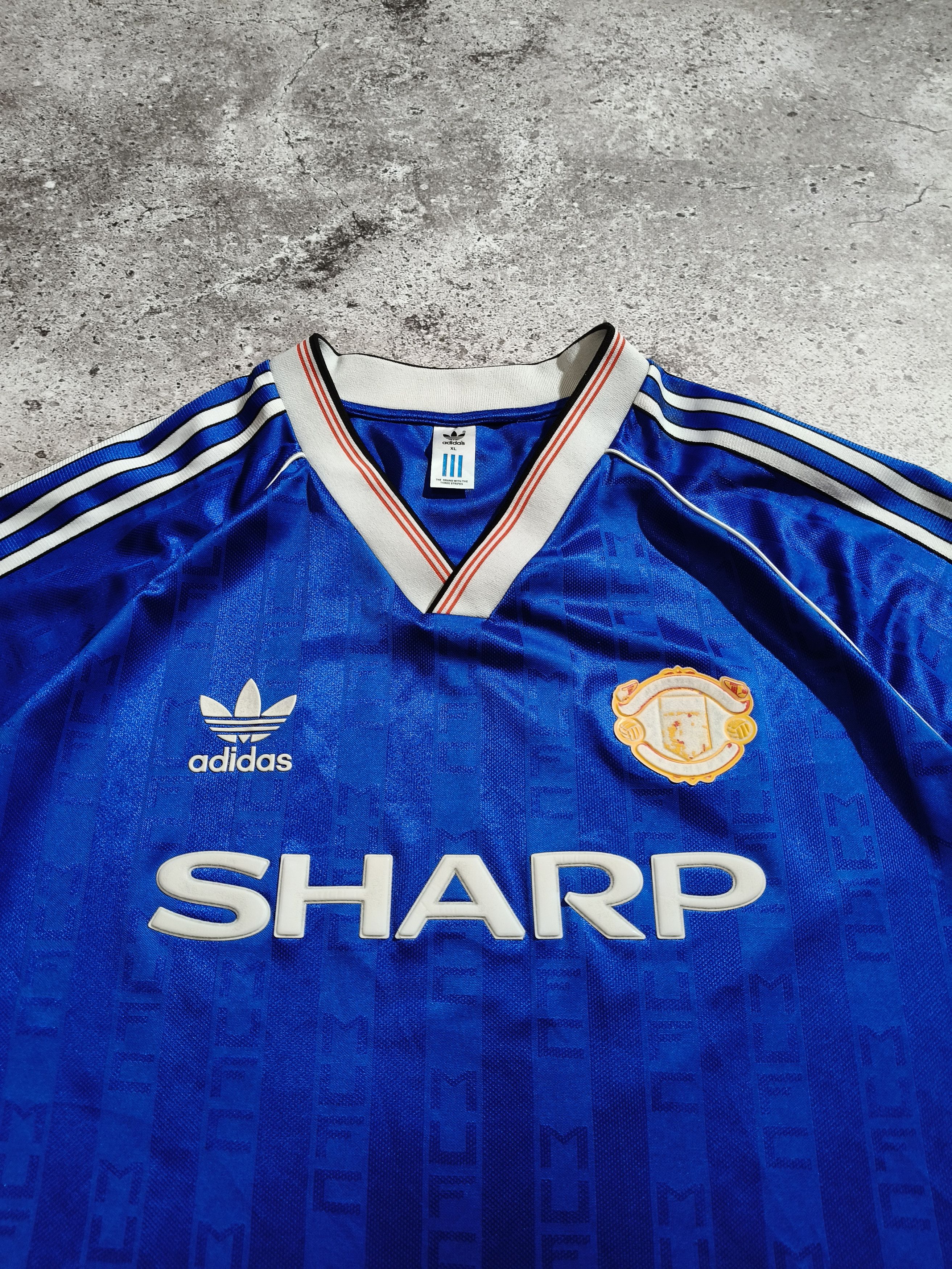 Adidas Manchester United Football Jersey – Adidas (2023) Size US XL / EU 56 / 4 - 5 Thumbnail