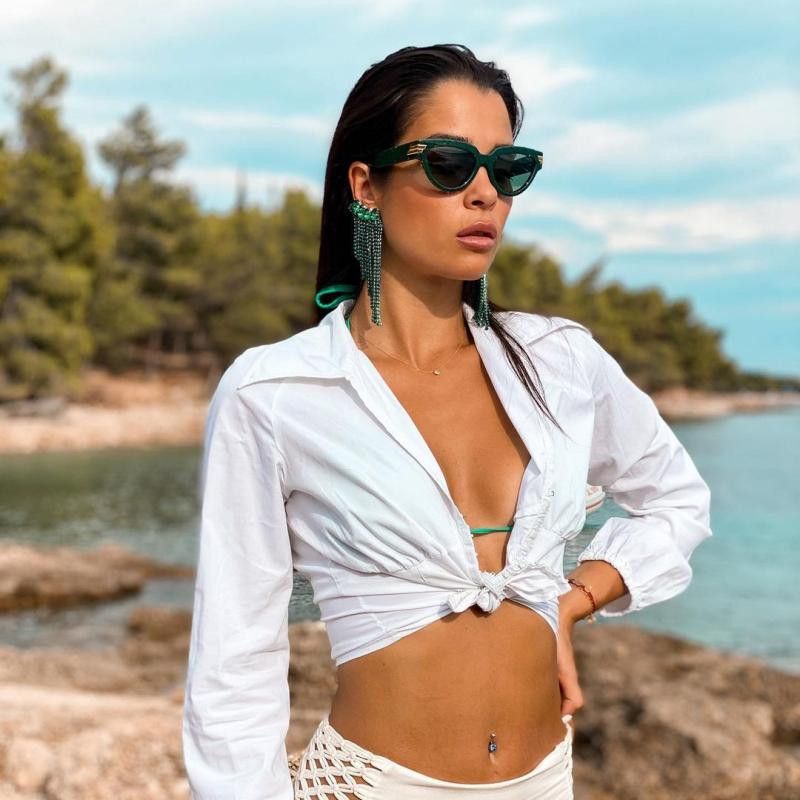 Bottega Veneta Bottega Veneta BV1035S 004 Sunglasses Green Cat Eye Frame Size ONE SIZE - 2 Thumbnail