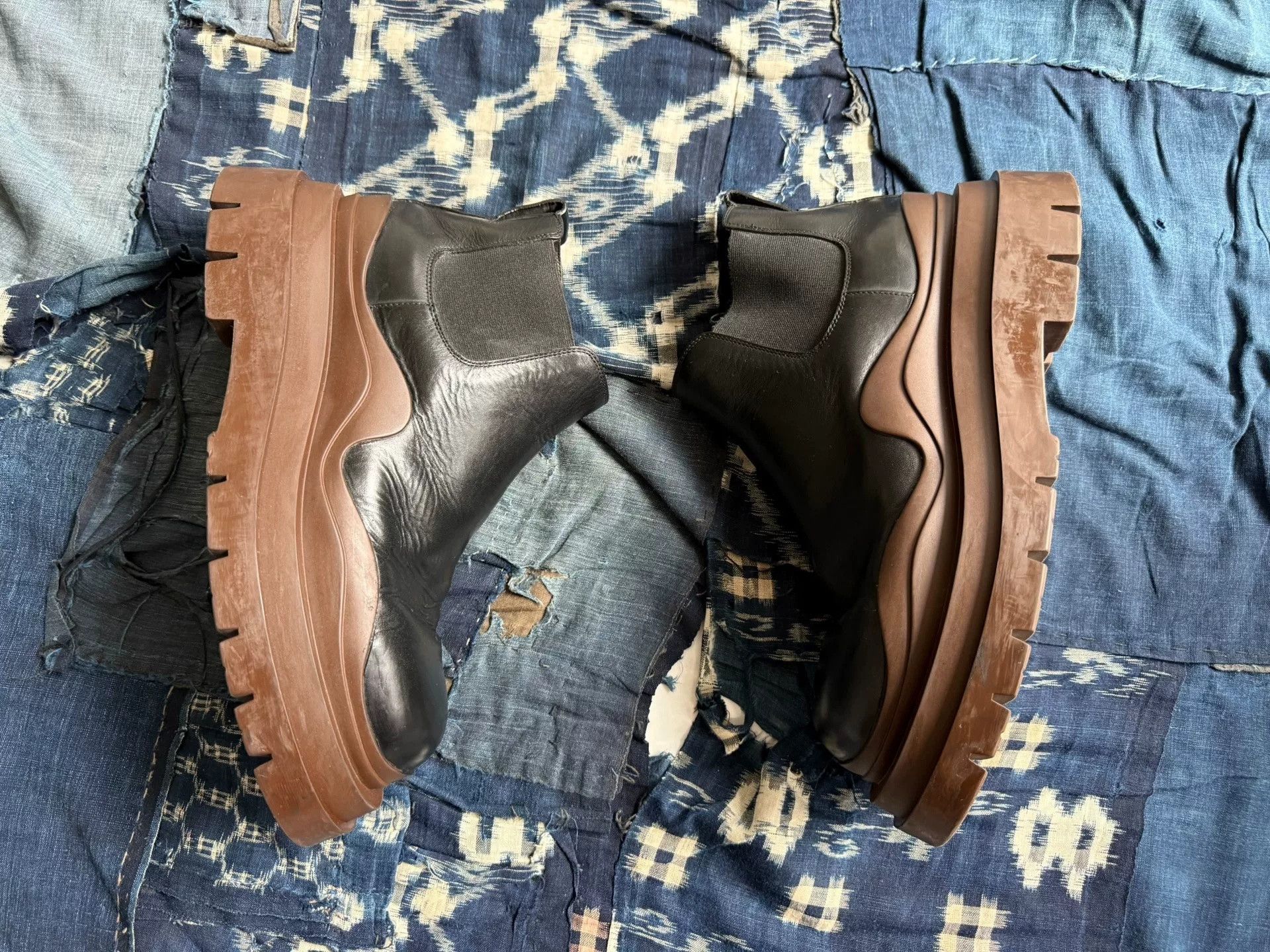Bottega Veneta Bottega Veneta Tire Platform Chelsea Boots Size US 5 / EU 37 - 3 Thumbnail