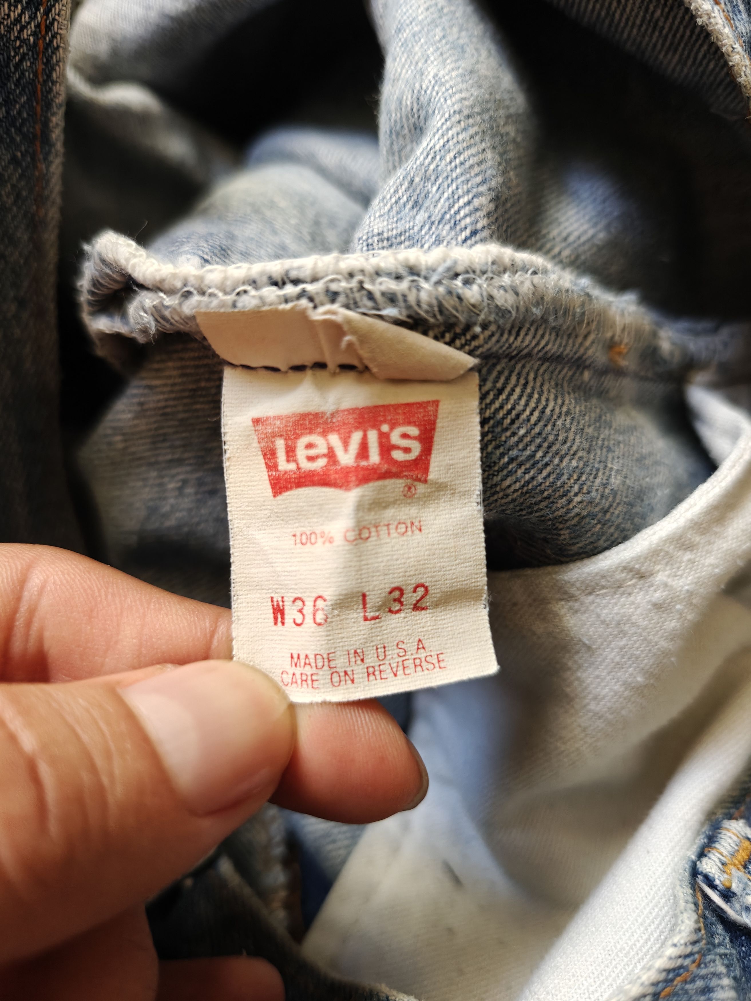 Levi's Vintage Levi's Blue Made in USA Tag 36 Size US 33 - 4 Thumbnail
