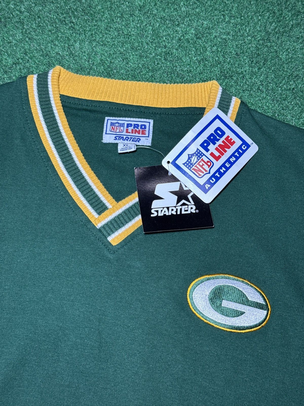 Starter Vintage 90s Green Bay Packers Starter NWT XL Sweater Vest Size US XL / EU 56 / 4 - 2 Thumbnail