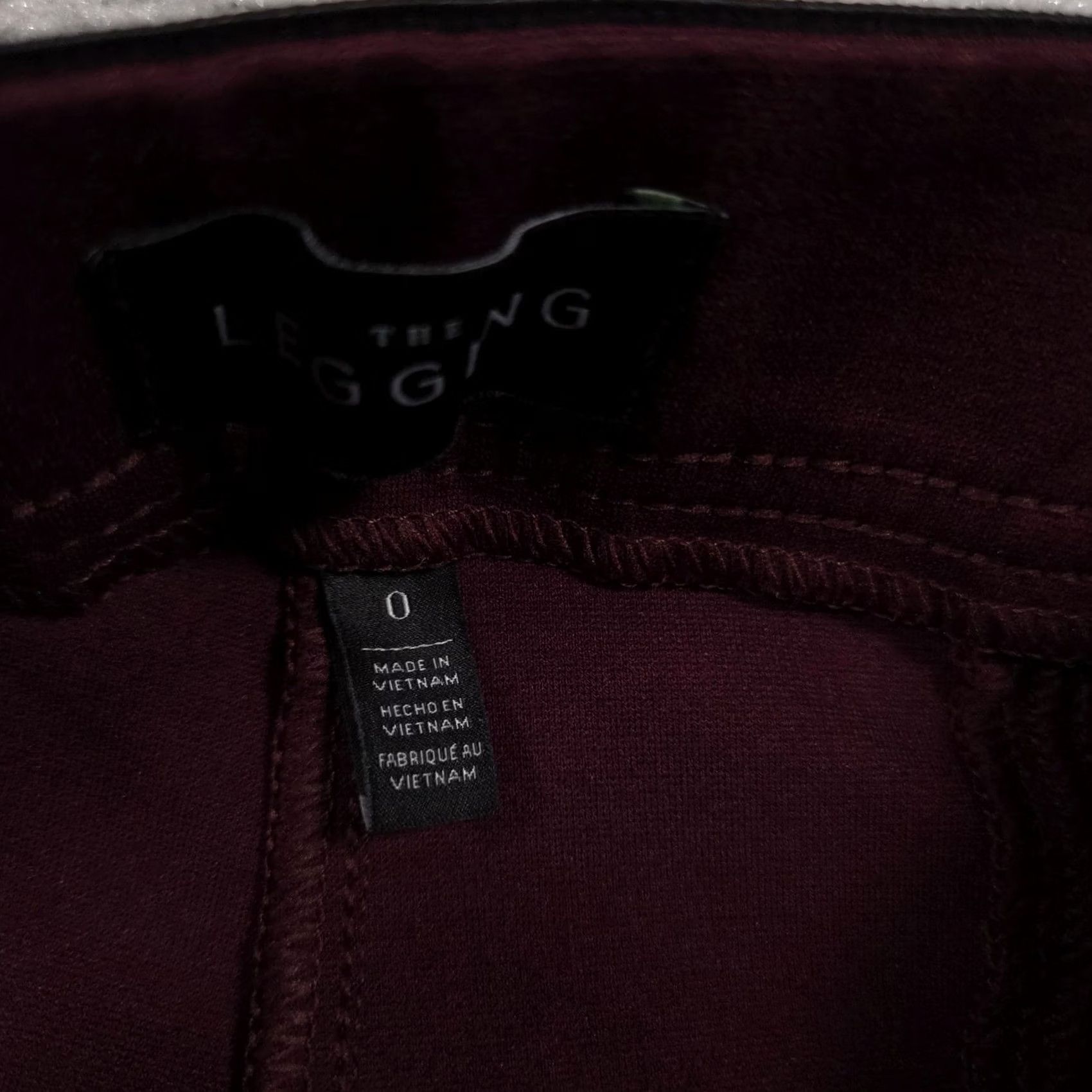 White House Black Market White House Black Market Pants Womens 0 Burgundy Maroon Stretch Zipper Legging Size 25" / US 0 / IT 36 - 6 Thumbnail