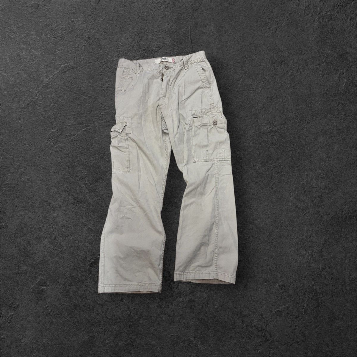 Levi's Levis cargo pants Size US 33 - 1 Preview