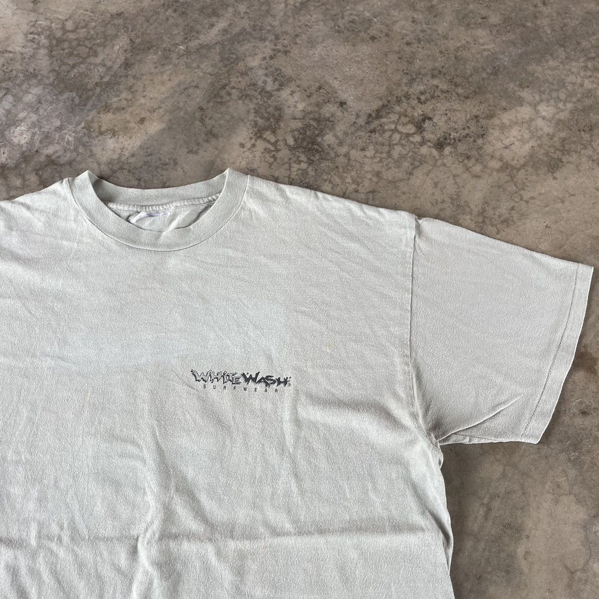 Vintage 🔥🔥Vintage White Wash Big Logo Sun Faded Surfing Tee Size US XL / EU 56 / 4 - 4 Thumbnail