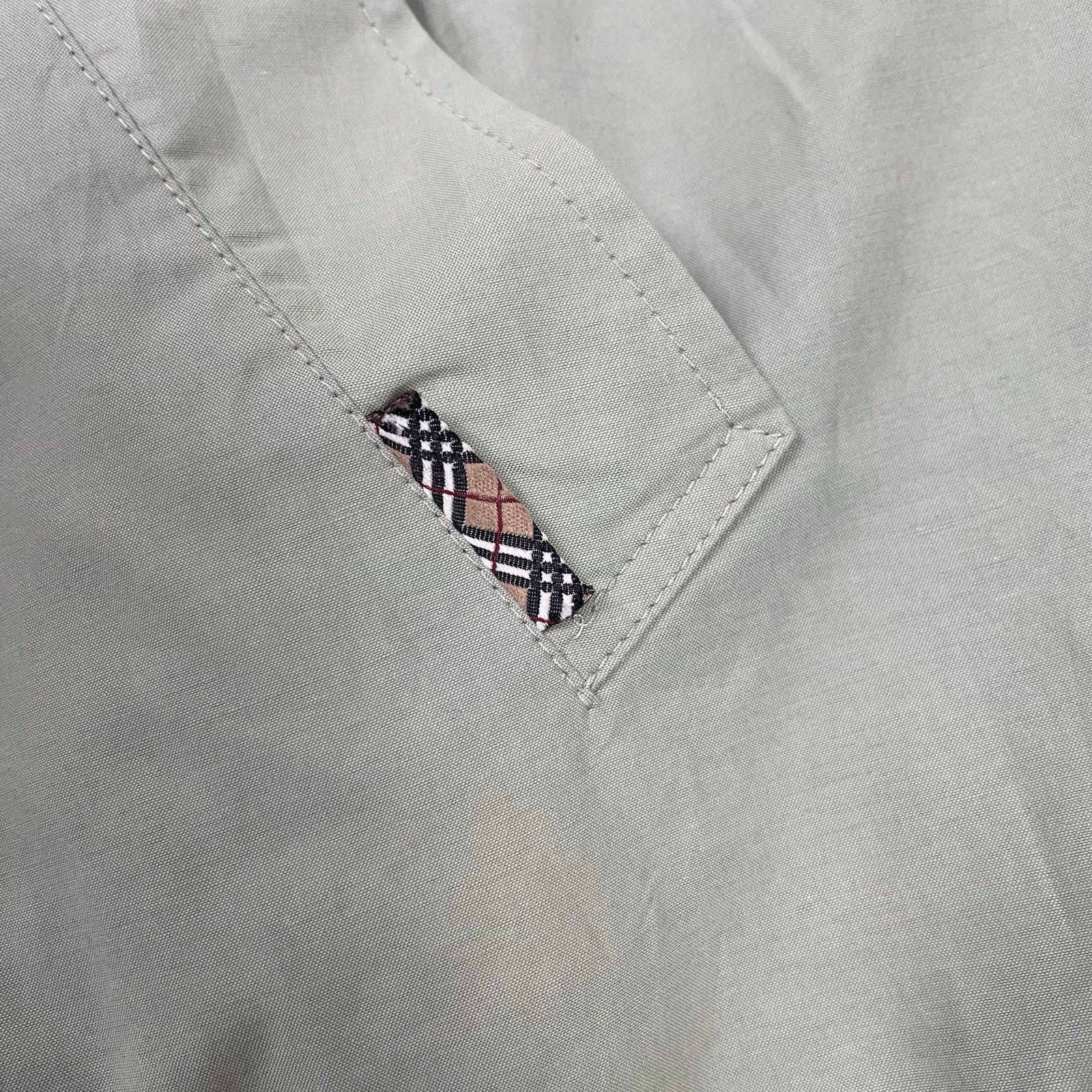 Burberry Burberry Nova Check Jacket Vintage Reversible Coat 50 L Size US L / EU 52-54 / 3 - 12 Thumbnail