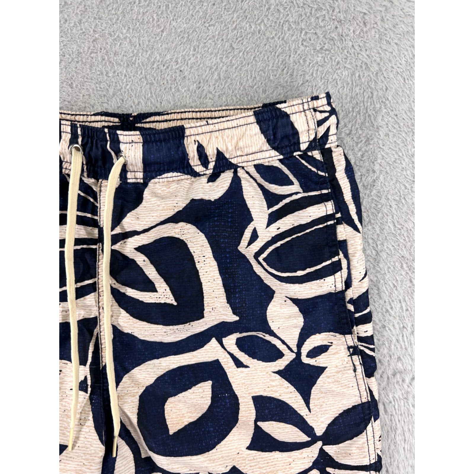 Merona Merona Trunks Mens Small Swim Blue Beige Floral Lined Polyester Beach Pool Surf Size US 29 - 5 Thumbnail