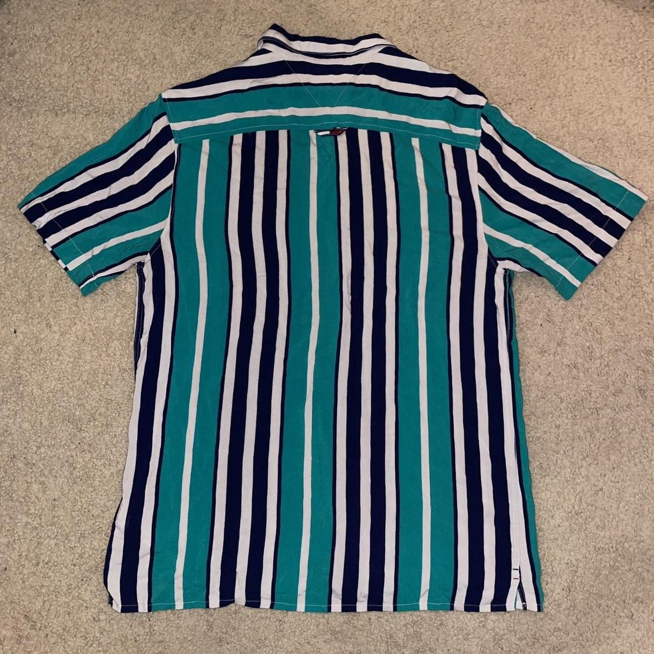 Tommy Hilfiger Tommy Hilfiger Jeans Vintage Stripe Button Up Shirt Size US M / EU 48-50 / 2 - 3 Thumbnail