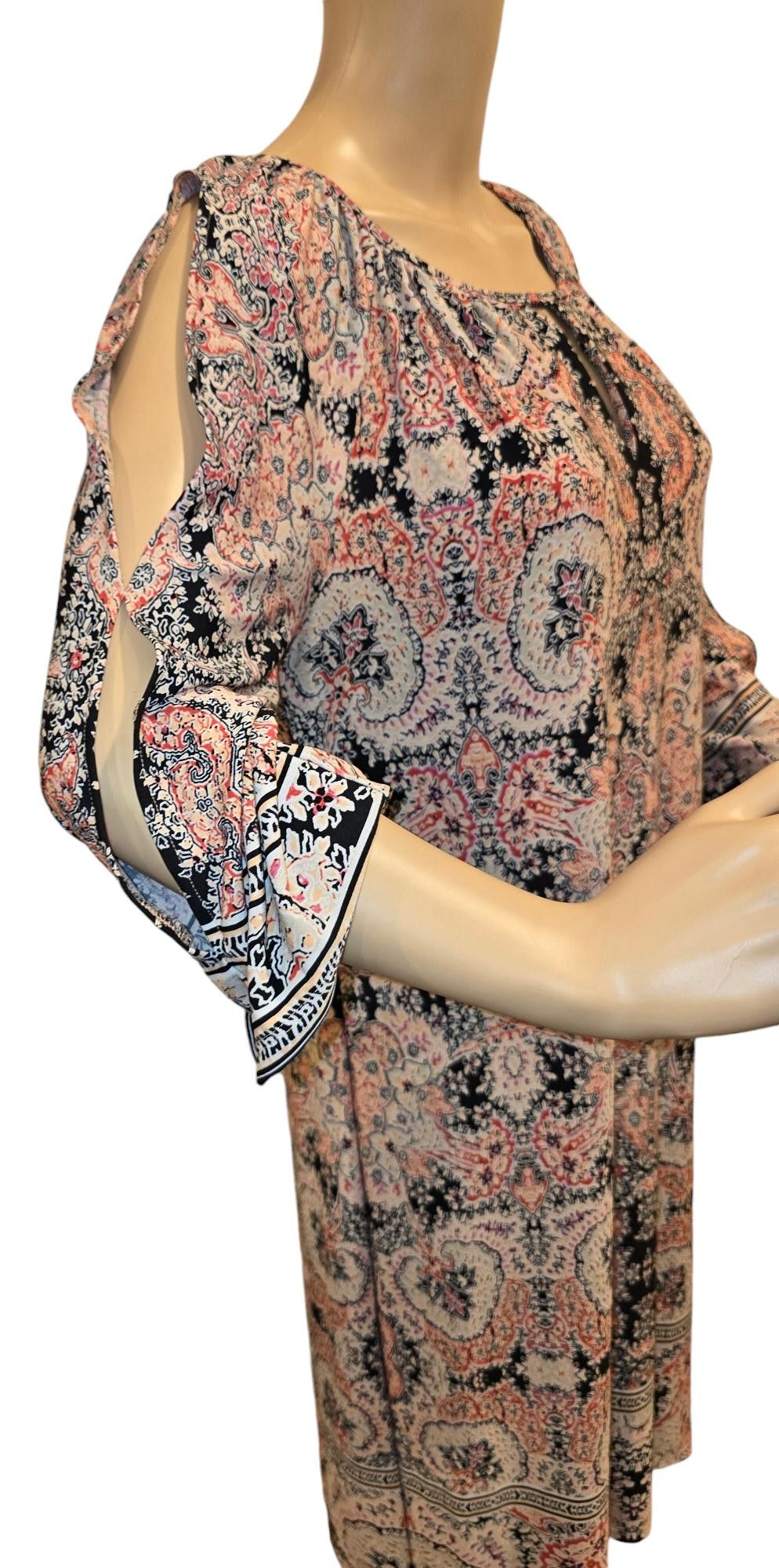 Designer Boho Chic Cut-Out Sleeve Dress - Elegant and Trendy Size XL / US 12-14 / IT 48-50 - 2 Thumbnail