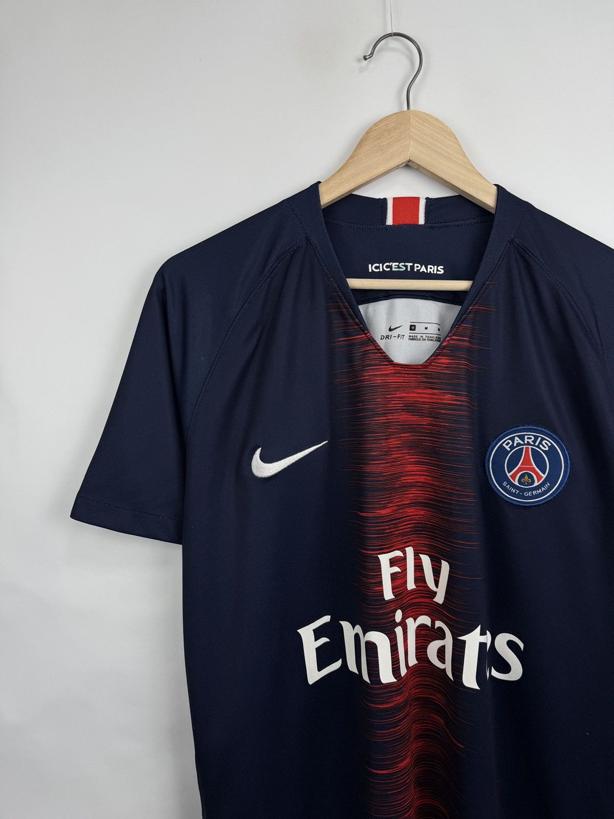 Nike 🇫🇷 Nike PSG Paris Saint Germain 2018 Soccer Jerseys T-Shirt Size US M / EU 48-50 / 2 - 3 Thumbnail