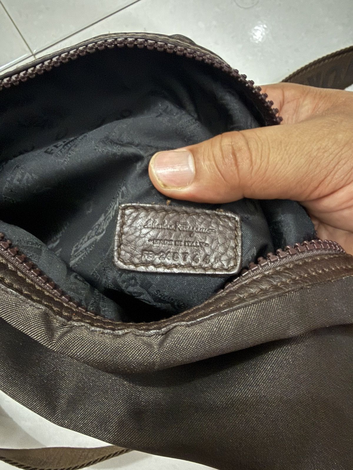 Salvatore Ferragamo Salvatore Ferragamo Cross-bag Made In Italy Size ONE SIZE - 10 Thumbnail