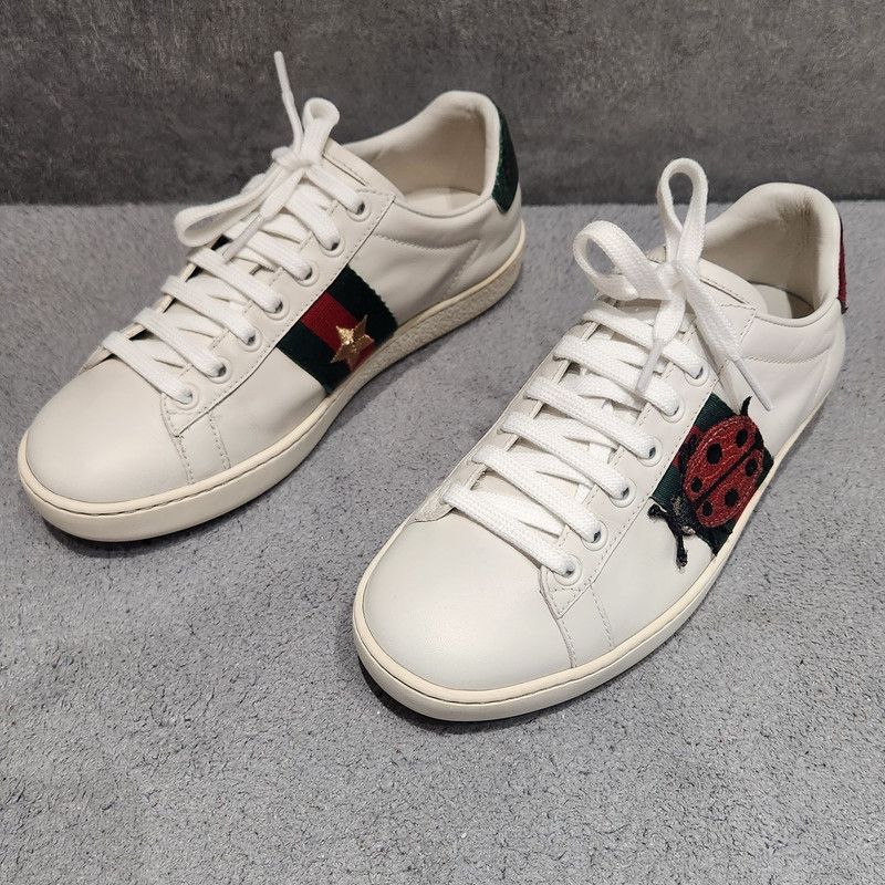 Gucci Gucci Ace Leather Ladybug Embroidered Sneakers 0079 Size US 5 / IT 35 - 1 Thumbnail