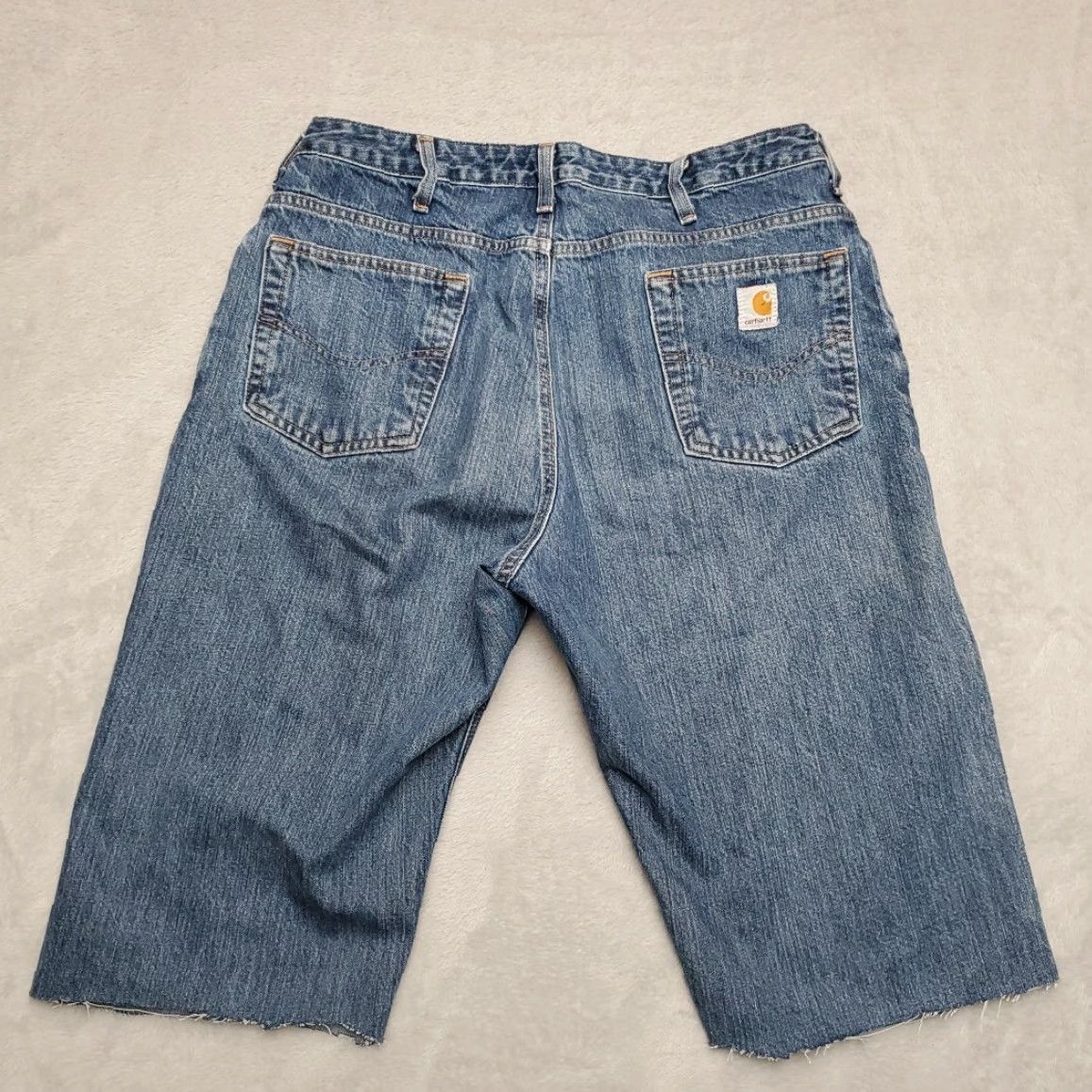 Carhartt VINTAGE Carhart Shorts Womens 14 Blue Denim Cutoff Relaxed Fit Work Casual Jorts, 5-Pocket Design, Belt Loops, Zip, 100% Cotton, Machine Washable, N/A Size 36" / US 14 / IT 50 - 4 Thumbnail
