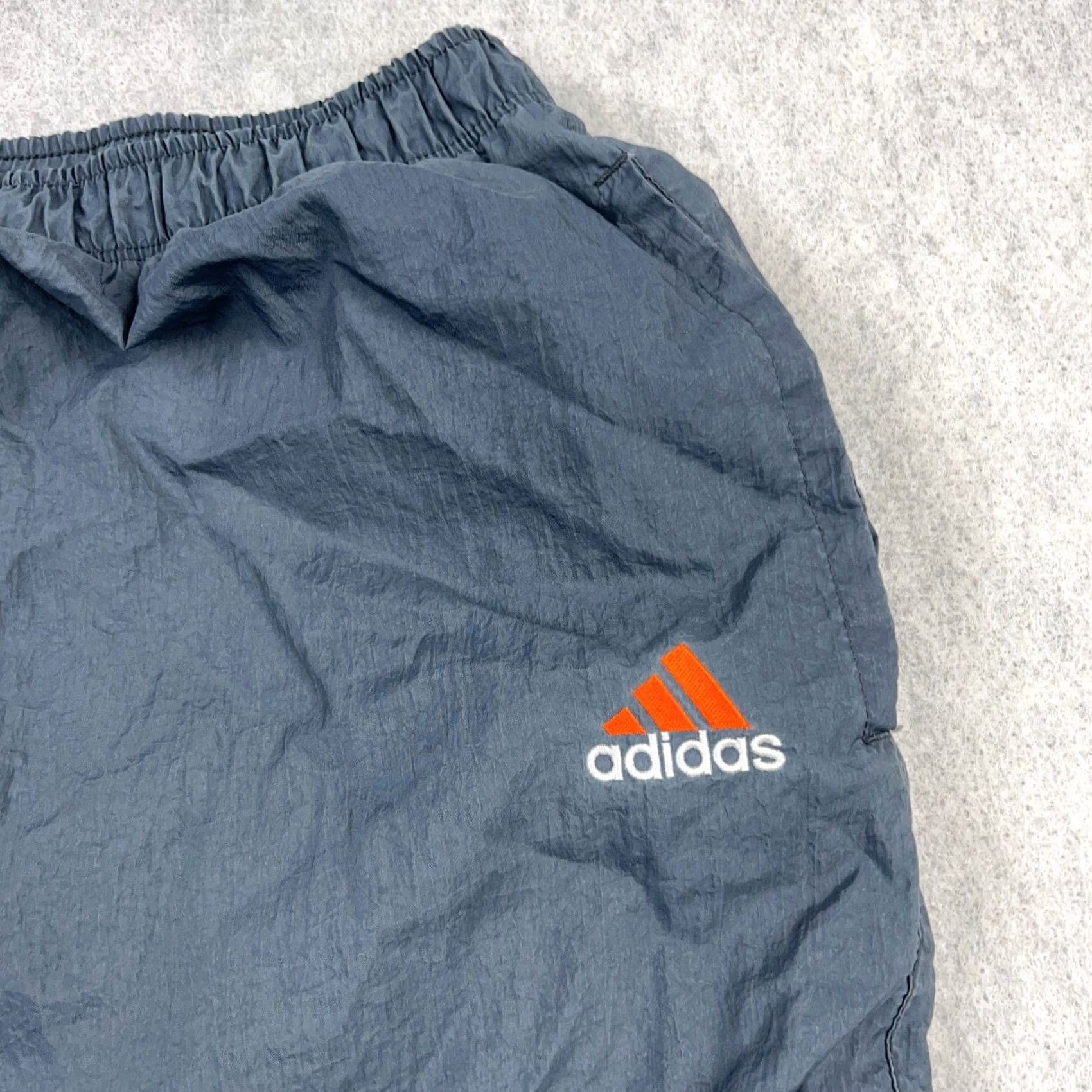 Adidas VINTAGE Adidas Pants Men Large Gray Windbreaker Track Baggy Lined * Size US 33 - 5 Thumbnail