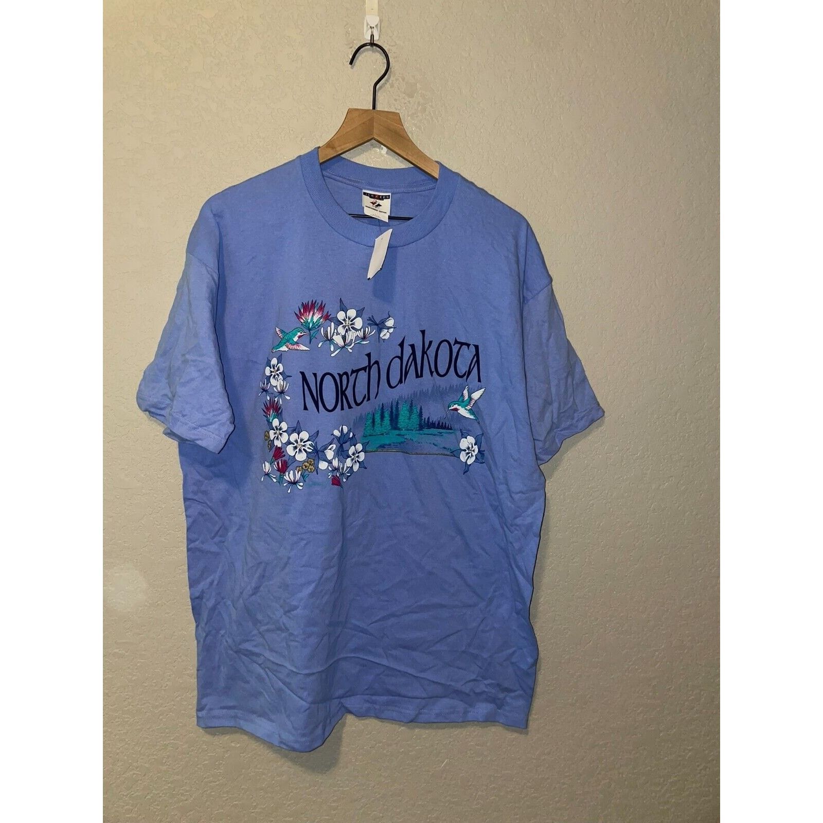 Jerzees Vintage North Dakota Shirt Mountain Hummingbird Tee 90s L Size US L / EU 52-54 / 3 - 1 Thumbnail