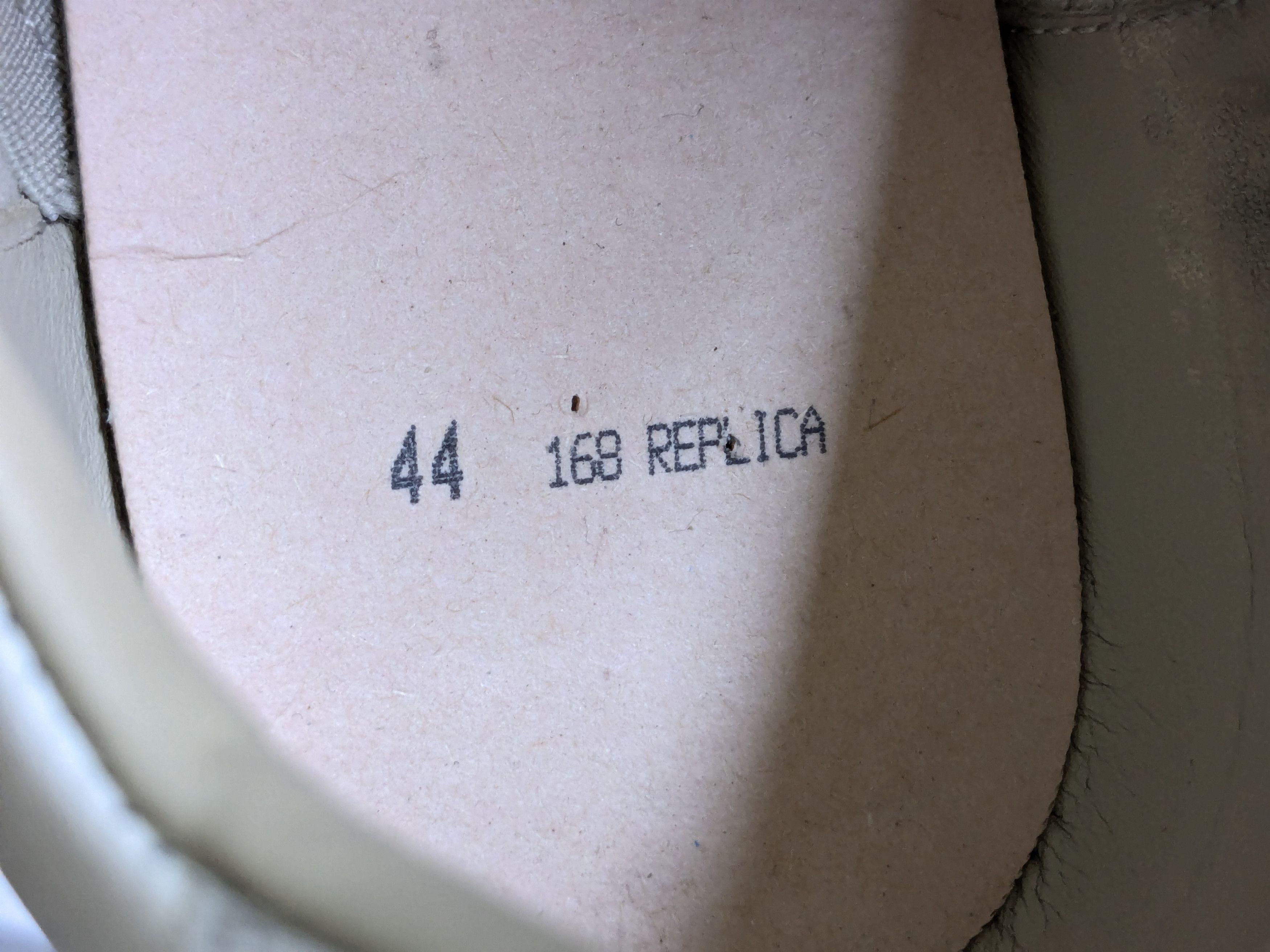 Maison Margiela Maison Margiela Replica GAT White Gray 11 44 Low Tops Size US 11 / EU 44 - 8 Thumbnail