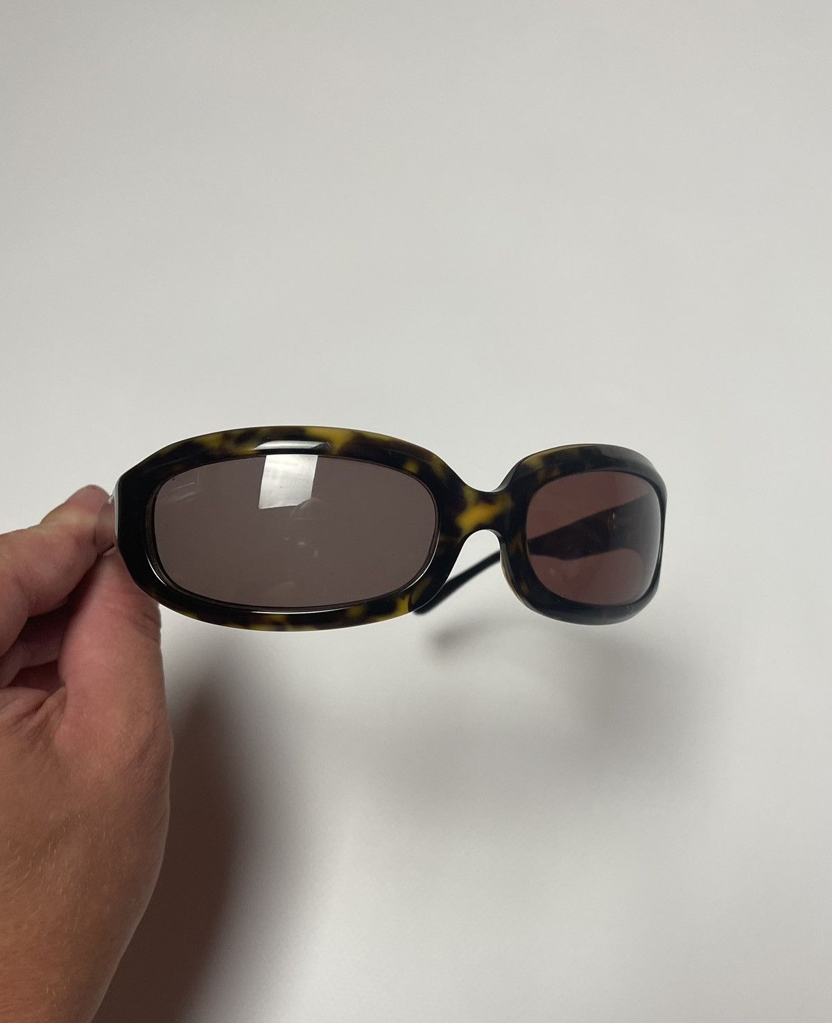 Oliver Peoples Oliver Peoples Karma Sunglasses Size ONE SIZE - 1 Thumbnail