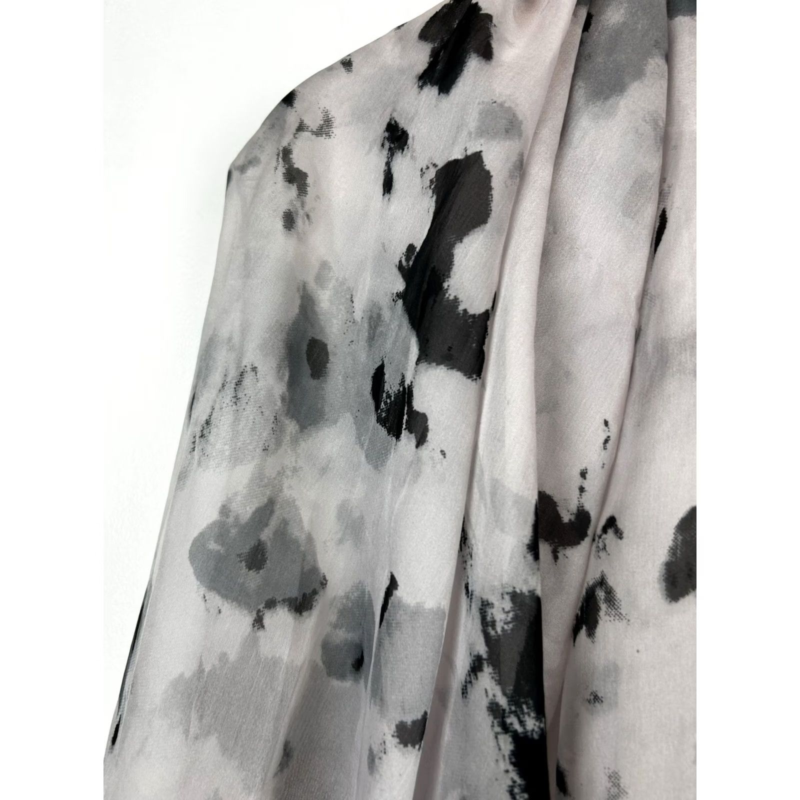 Vintage Pale Pink Flowy Scarf Lightweight Sheer Modern Classic Read Size ONE SIZE - 4 Thumbnail