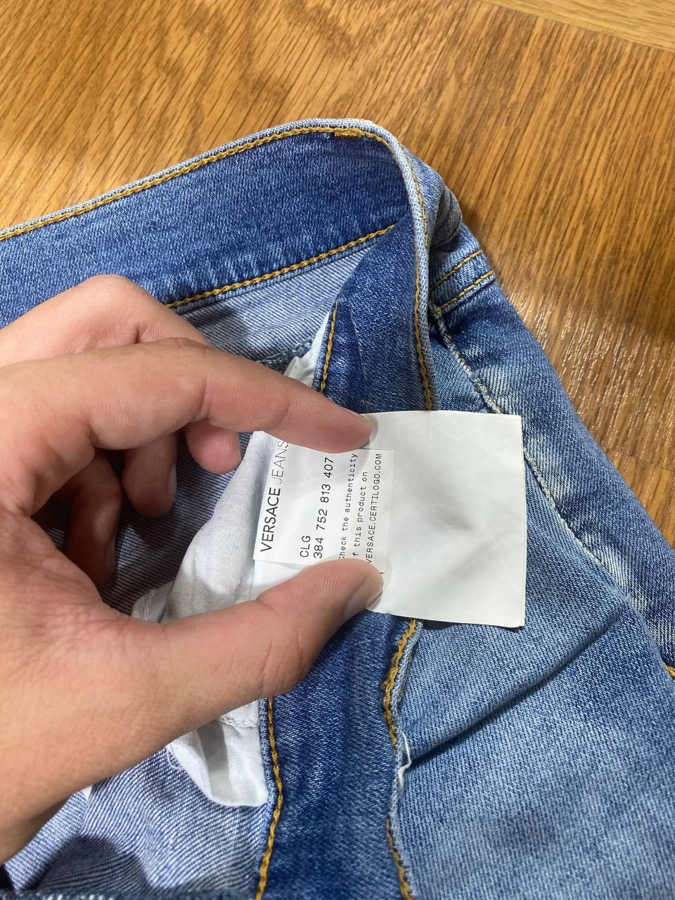 Versace Jeans Couture Versace jeans Couture vintage mens blue jeans pants Size US 32 / EU 48 - 20 Thumbnail