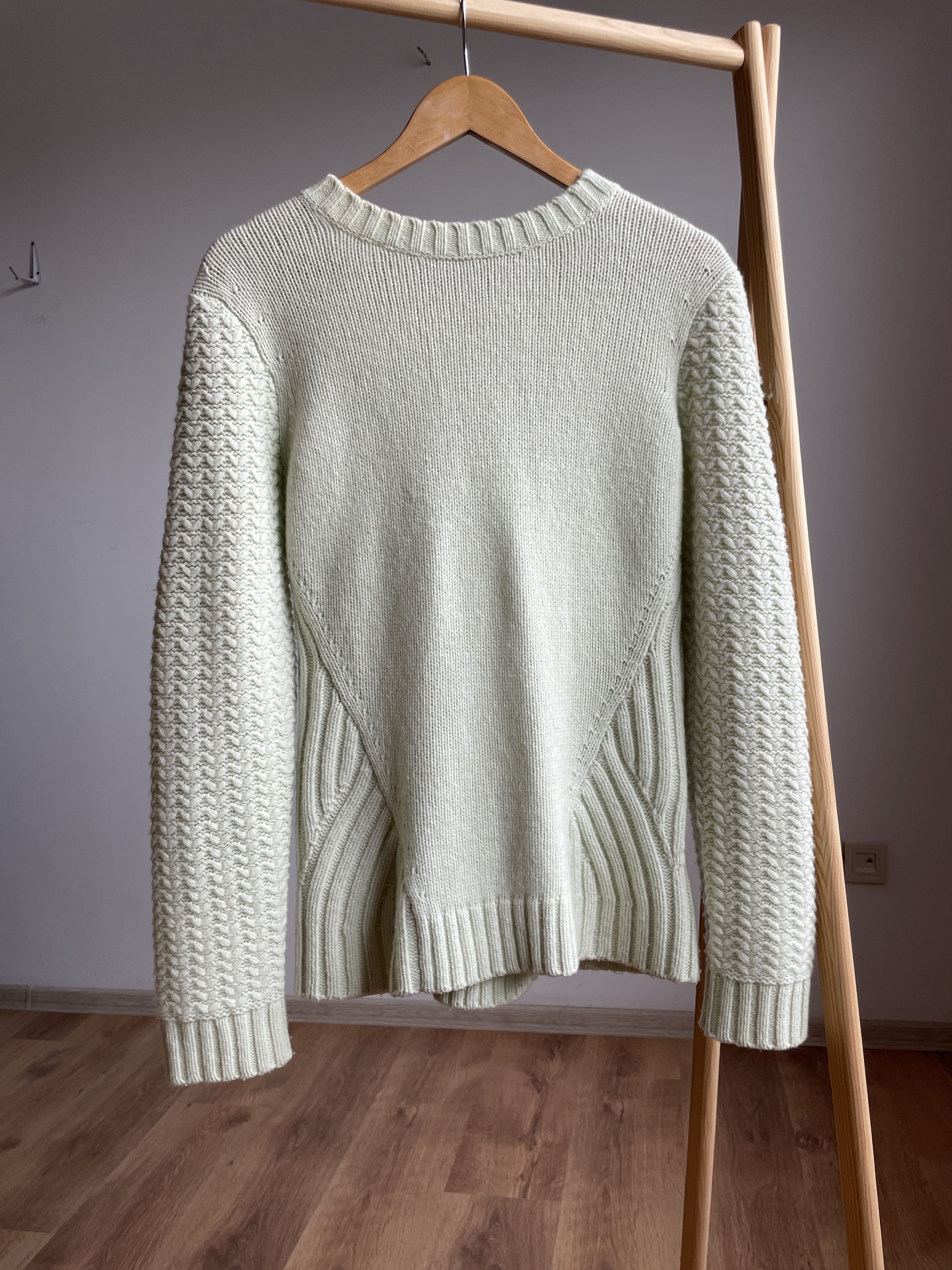 Ted Baker Ted Baker WMN Wahis Mint Green Cable Knit Lambswool Sweater Size M / US 6-8 / IT 42-44 - 1 Thumbnail