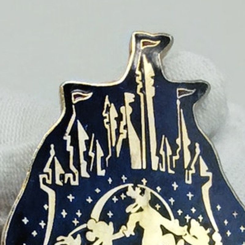 Disney WDW Magic Kingdom 2000 Silhouette Parade Enamel Pin Size ONE SIZE - 3 Thumbnail