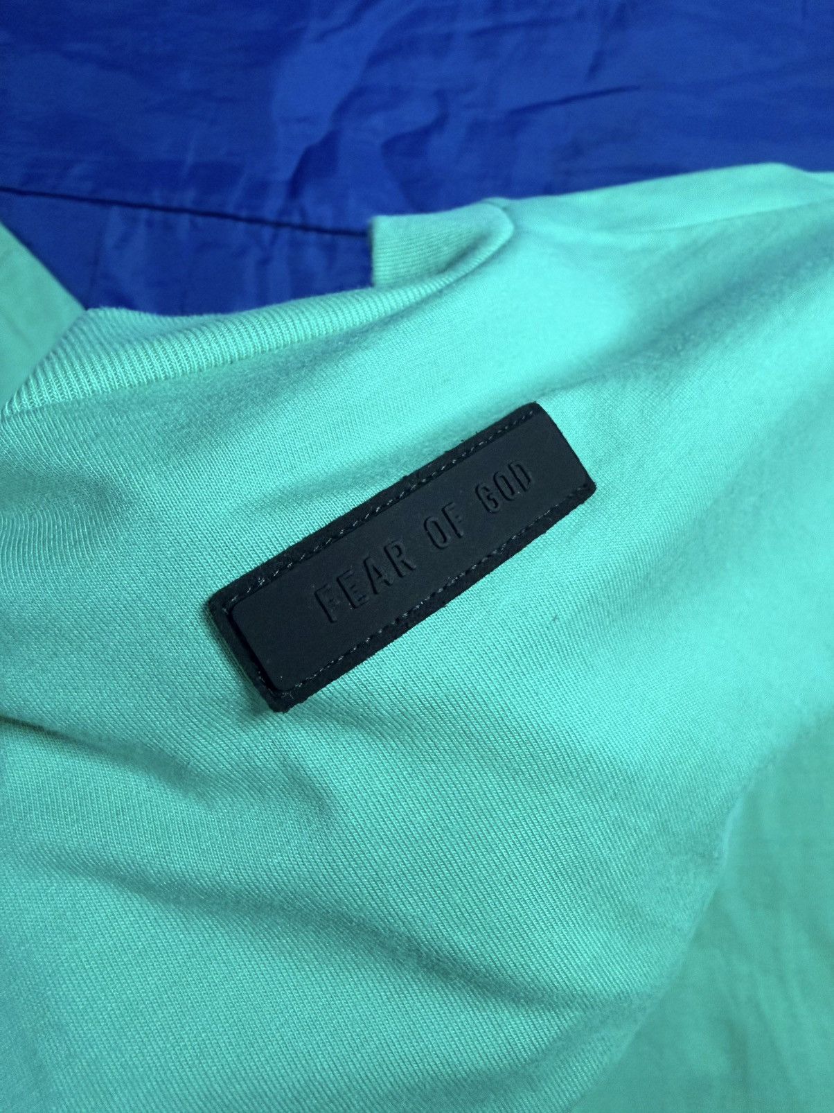 Essentials Essentials shirt size XL Size US XL / EU 56 / 4 - 6 Thumbnail