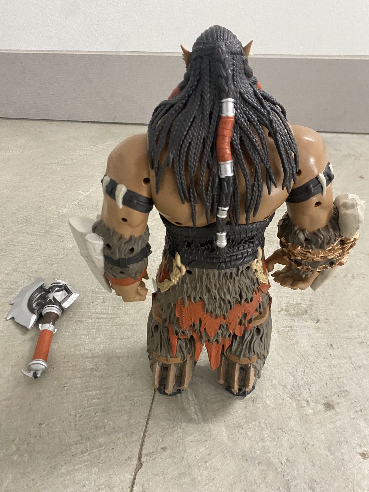 Legendary Goods I’m World of WarCraft Durotan 18 in ActionFigure W Axeo Size ONE SIZE - 4 Thumbnail