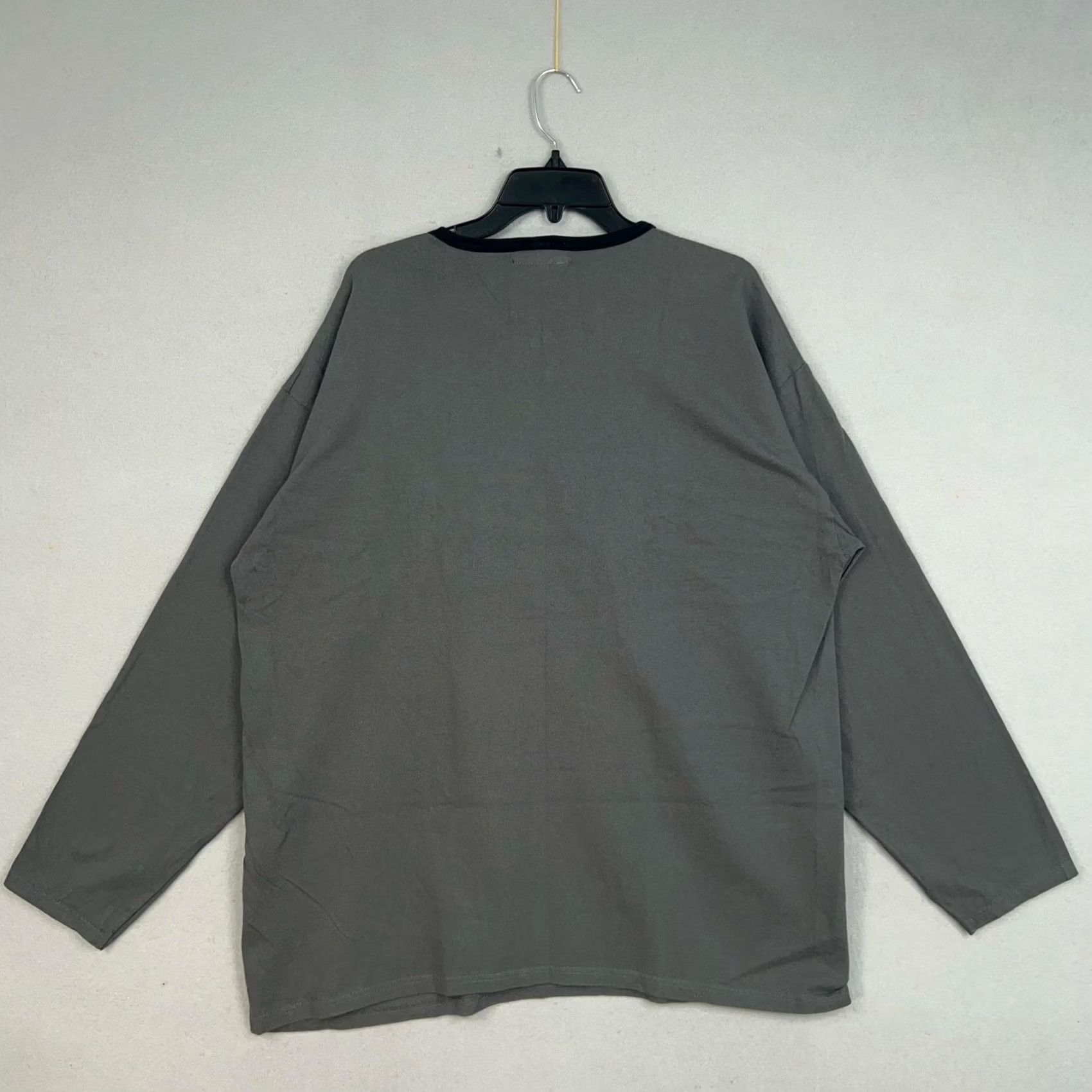Tommy Hilfiger VINTAGE Tommy Hilfiger Shirt Mens XL Gray Stripe 90s Y2K Logo Tee Size US XL / EU 56 / 4 - 5 Thumbnail