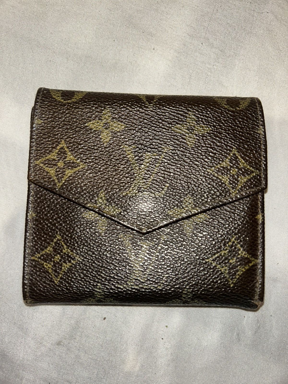 Louis Vuitton Louis Vuitton Size ONE SIZE - 2 Thumbnail