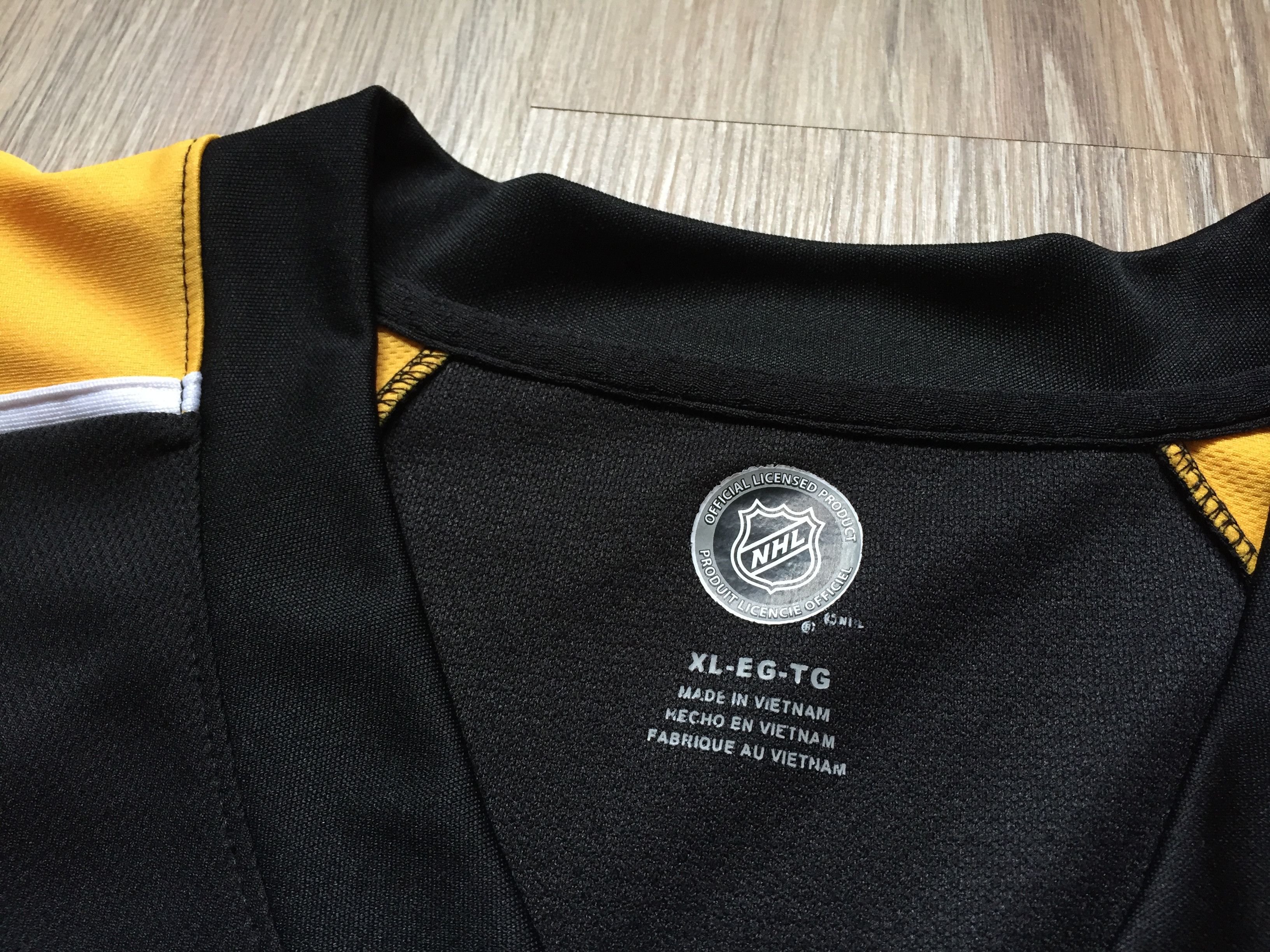 NHL × Vintage Vintage Boston Bruins NHL Hockey Jersey Size US XL / EU 56 / 4 - 2 Thumbnail