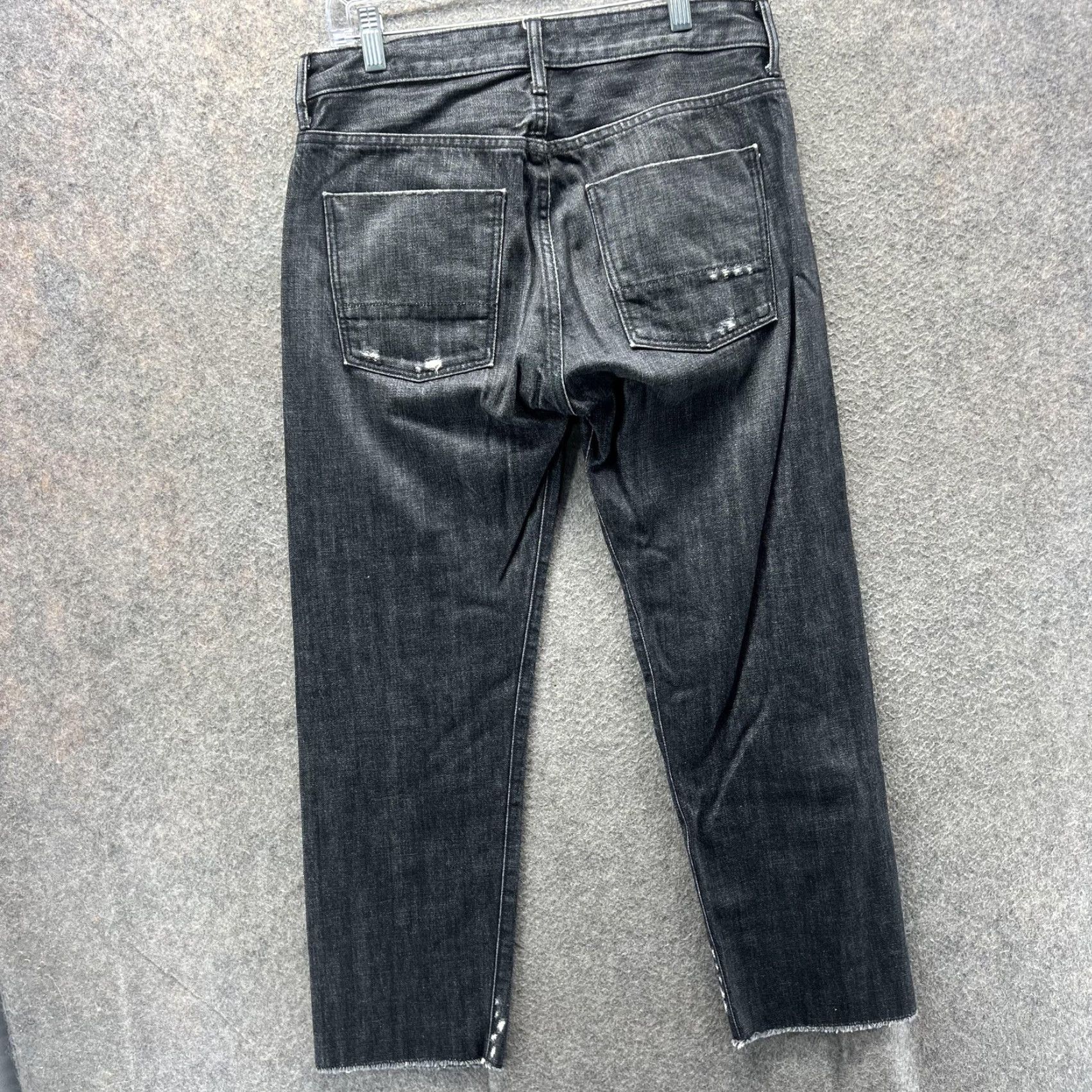 Vince Vince Jeans Womens 26 Gray Charcoal Straight Distressed Raw Hem Denim Jeans Size 26" / US 2 / IT 38 - 2 Thumbnail