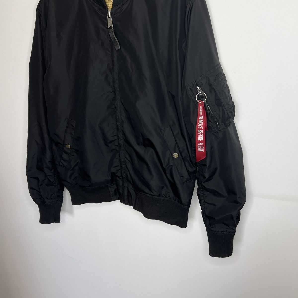 Alpha Industries Alpha Industries Bomber Jacket MA-1 Black Nylon L size Size US L / EU 52-54 / 3 - 2 Thumbnail