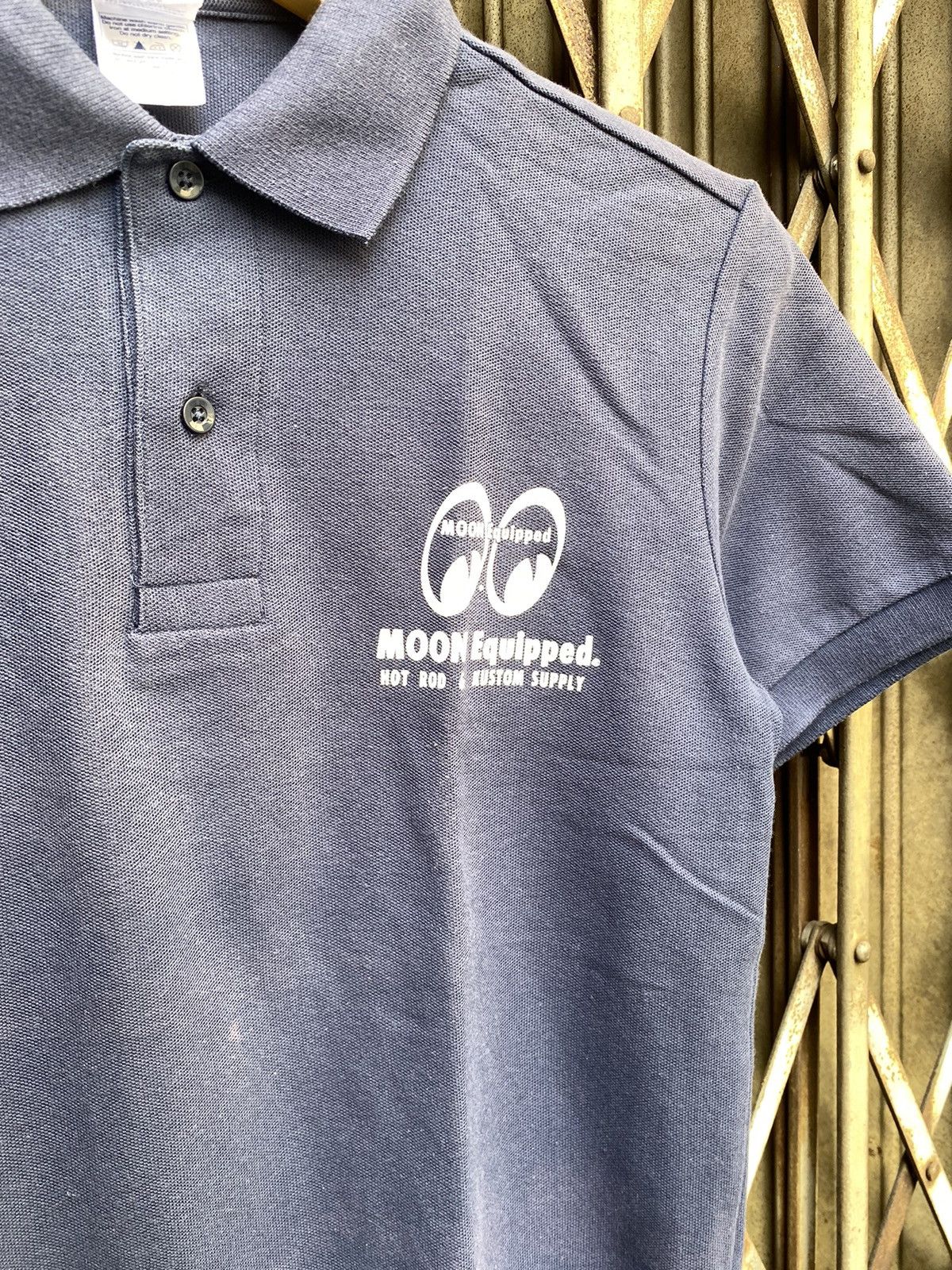 Japanese Brand Vintage Moon Eyes Polo Shirt Size US S / EU 44-46 / 1 - 2 Thumbnail