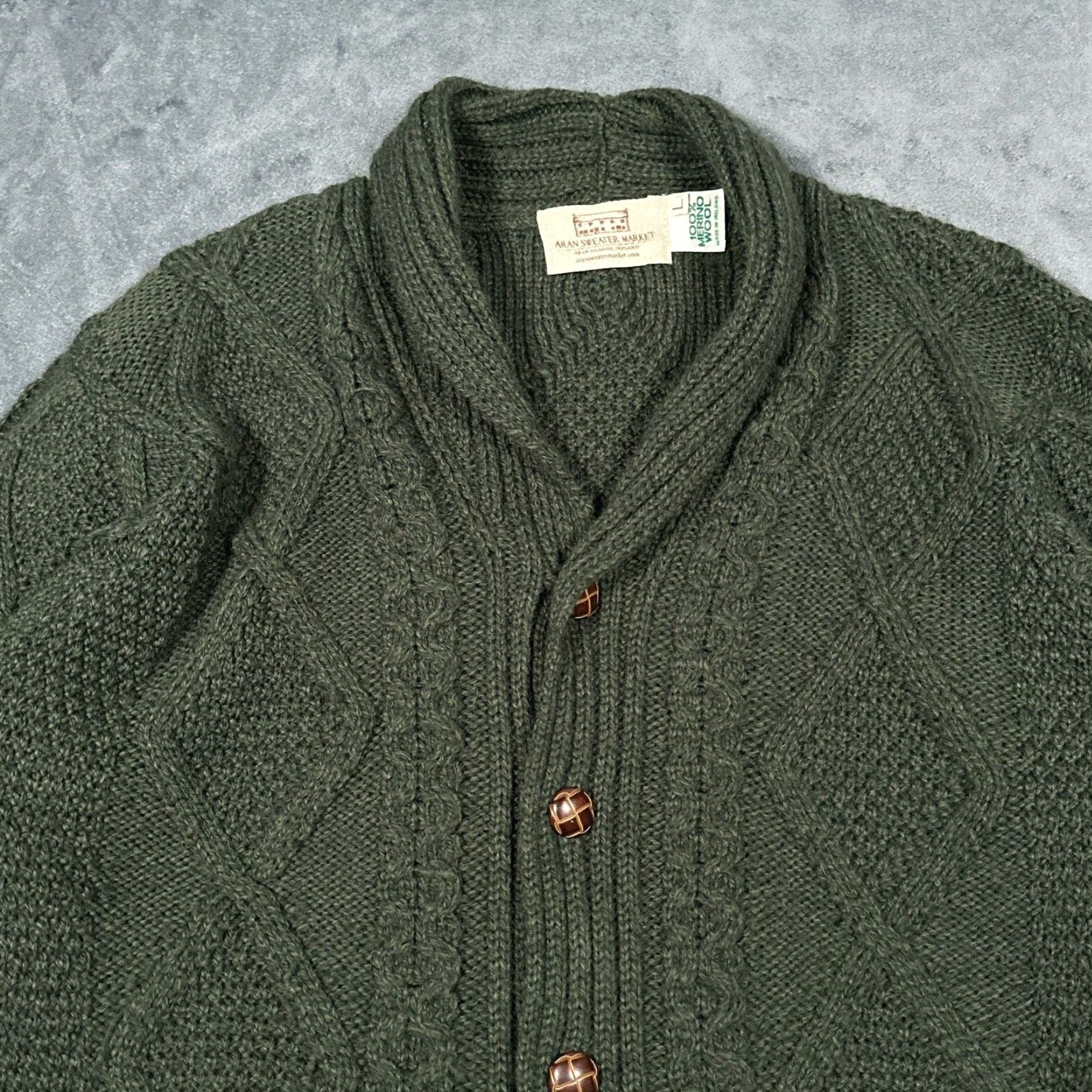 Market Aran Sweater Market Women's Cardigan Sweater Large Green Cable Knit Merino Wool Outdoor Classic Size L / US 10 / IT 46 - 2 Thumbnail