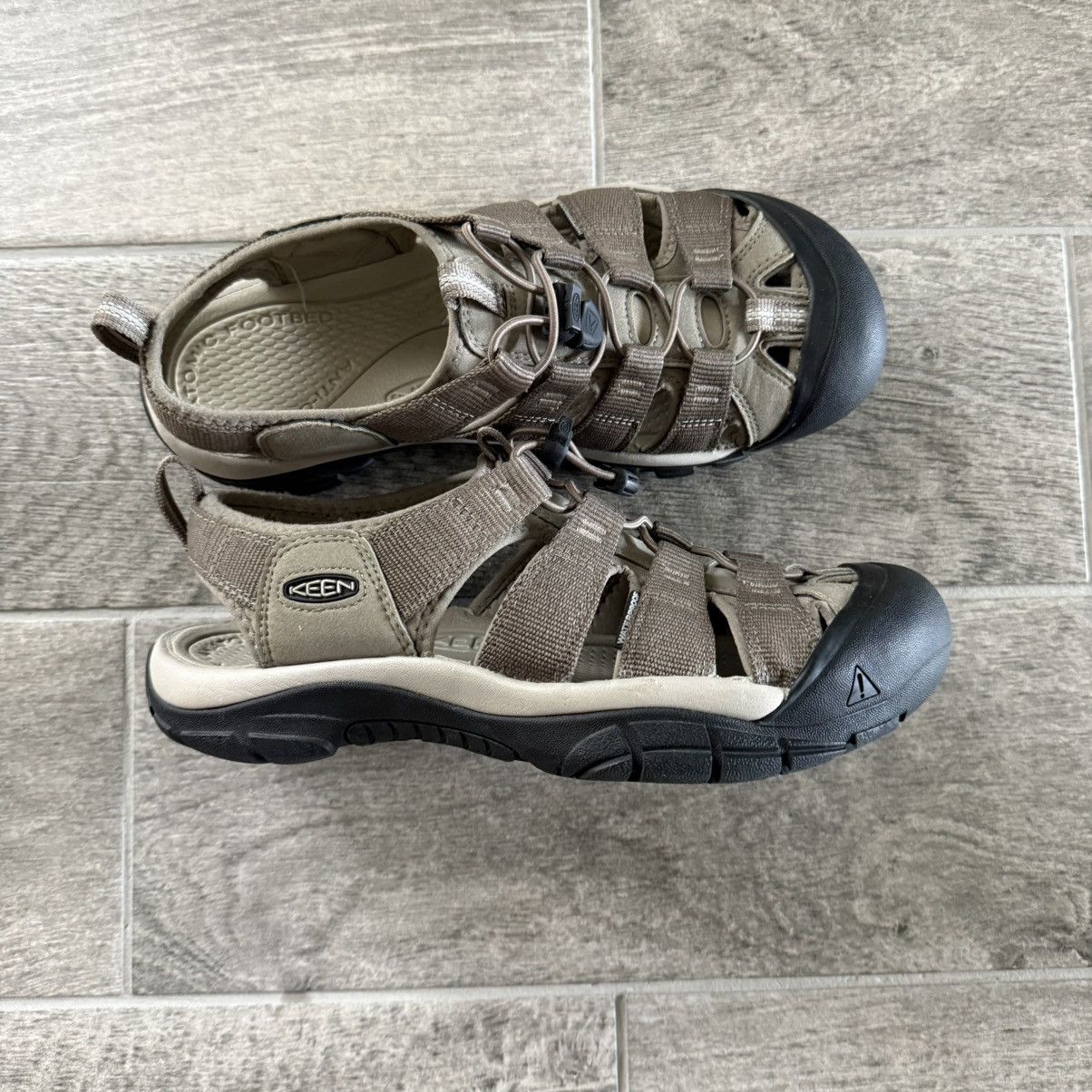 KEEN Keen hiking sandal shoes size 9M Size US 9 / EU 42 - 1 Thumbnail