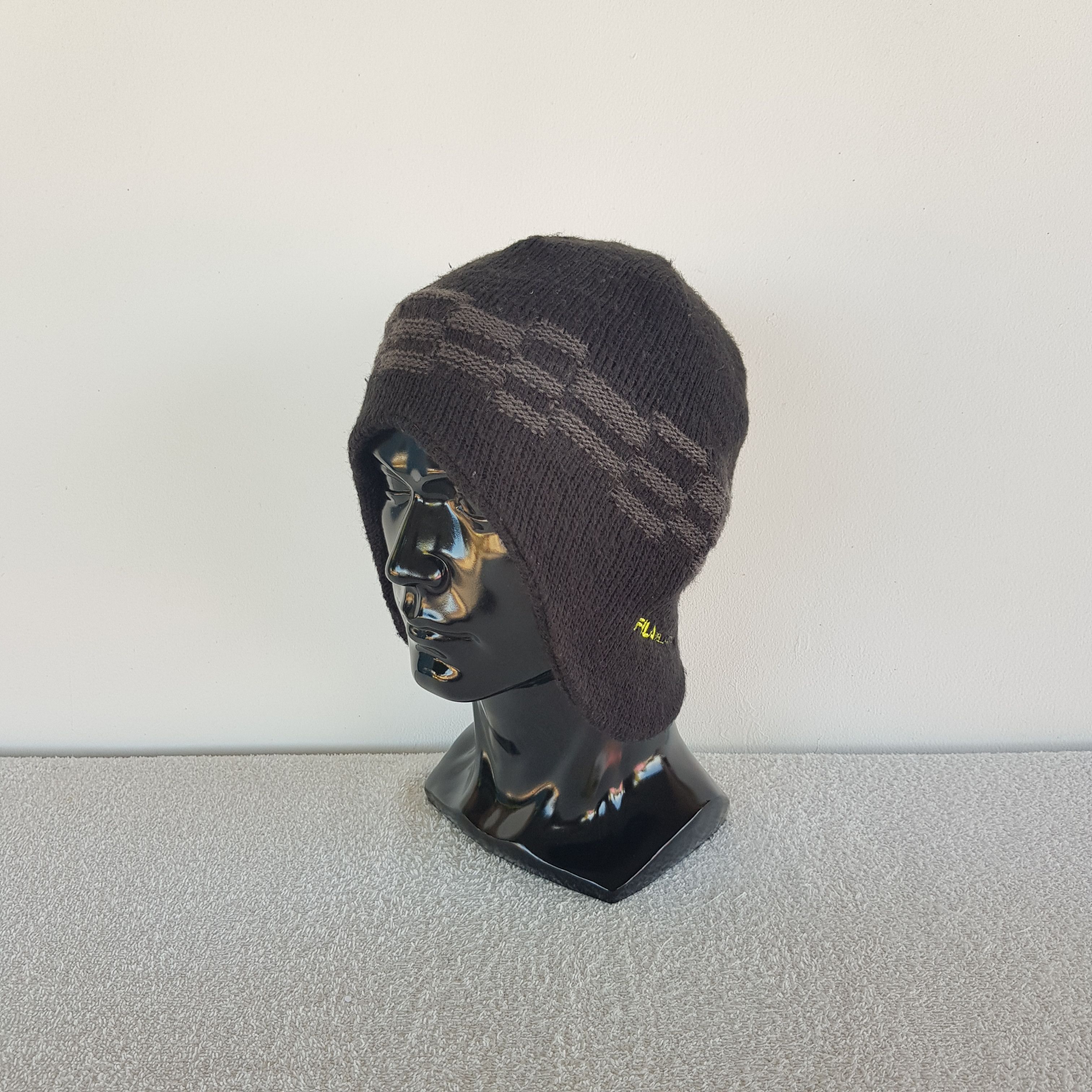 Fila Vintage Fila Earflap Beanie Ribbed Check Snow Caps Hats. Size ONE SIZE - 1 Thumbnail