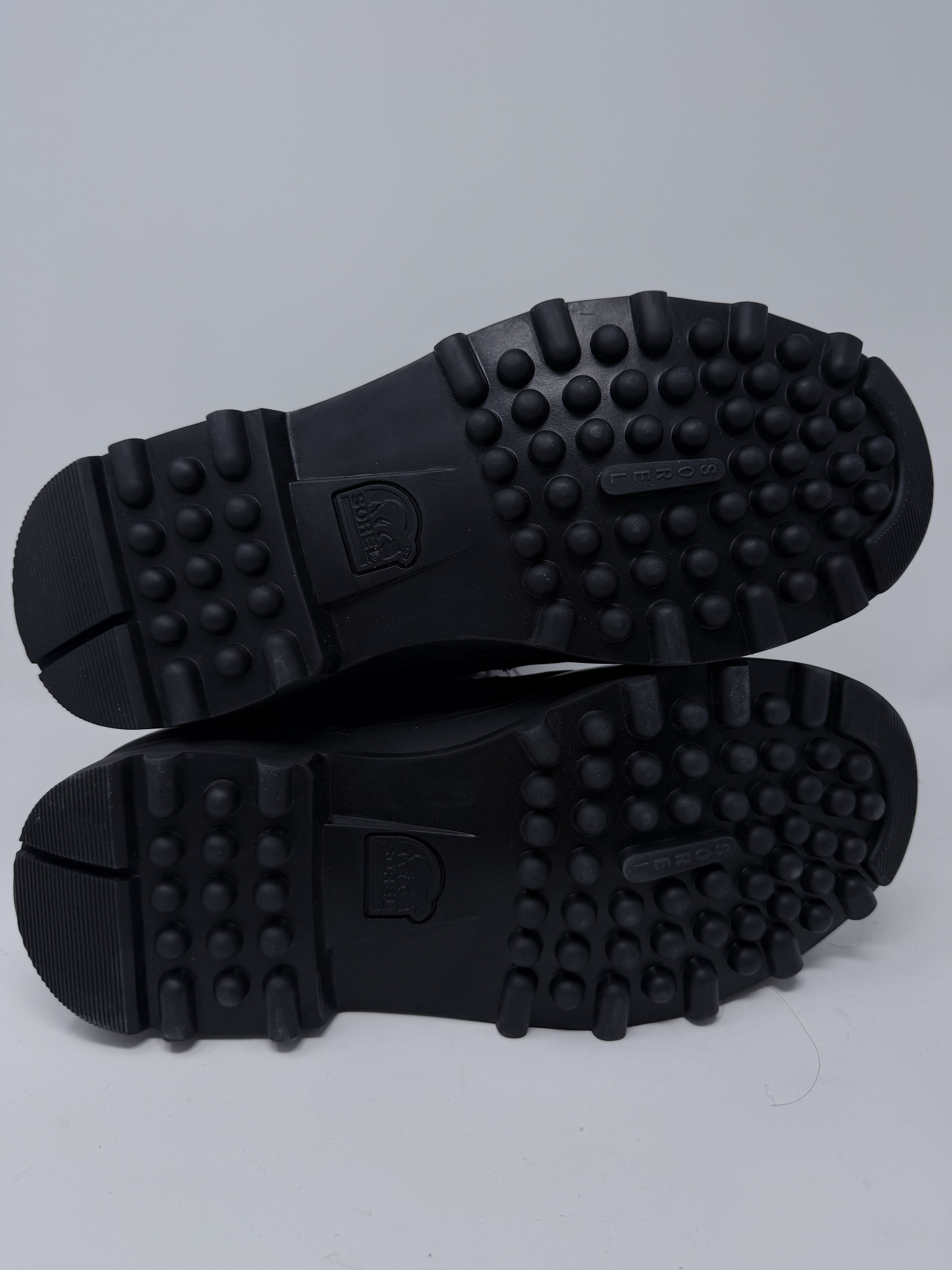 SOREL × Supreme Supreme Sorel Caribou Boots Black Size US 9 / EU 42 - 6 Thumbnail