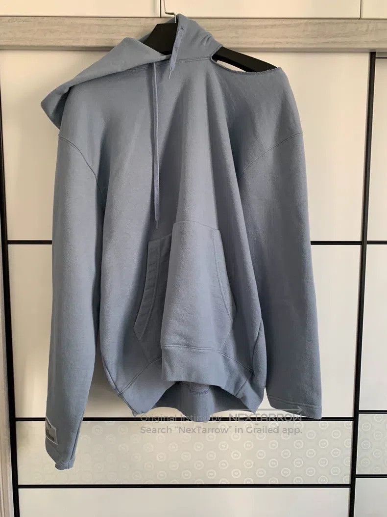 Vetements VETEMENTS Off Shoulder Sweatshirt Size US XS / EU 42 / 0 - 1 Thumbnail