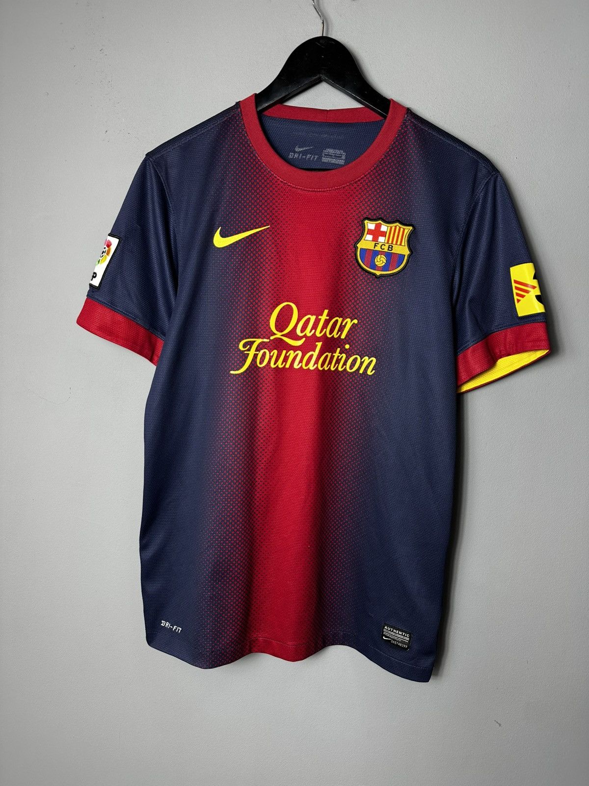 Nike Vintage Messi Barcelona 2012 2013 Soccer Jersey Shirt Size US S / EU 44-46 / 1 - 2 Thumbnail