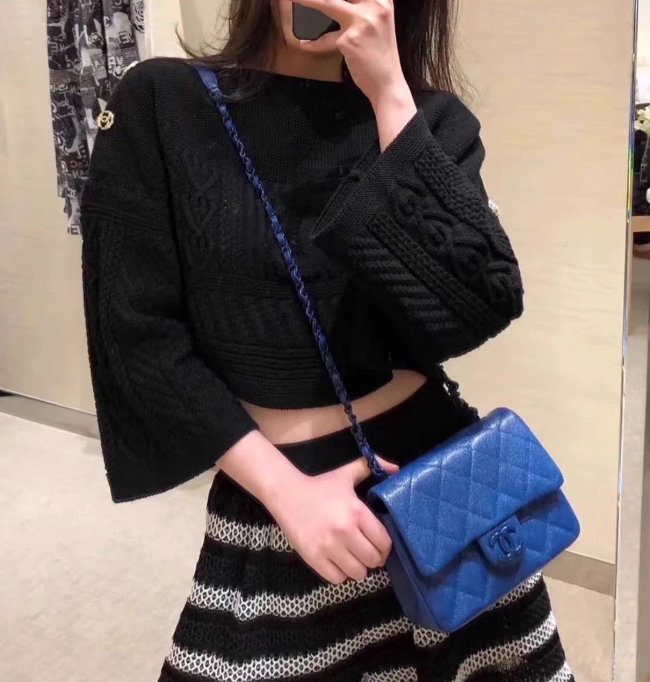 Chanel Chanel Women Off-the-shoulder Large CC Logo Knit Sweater 34 Size XS / US 0-2 / IT 36-38 - 1 Thumbnail