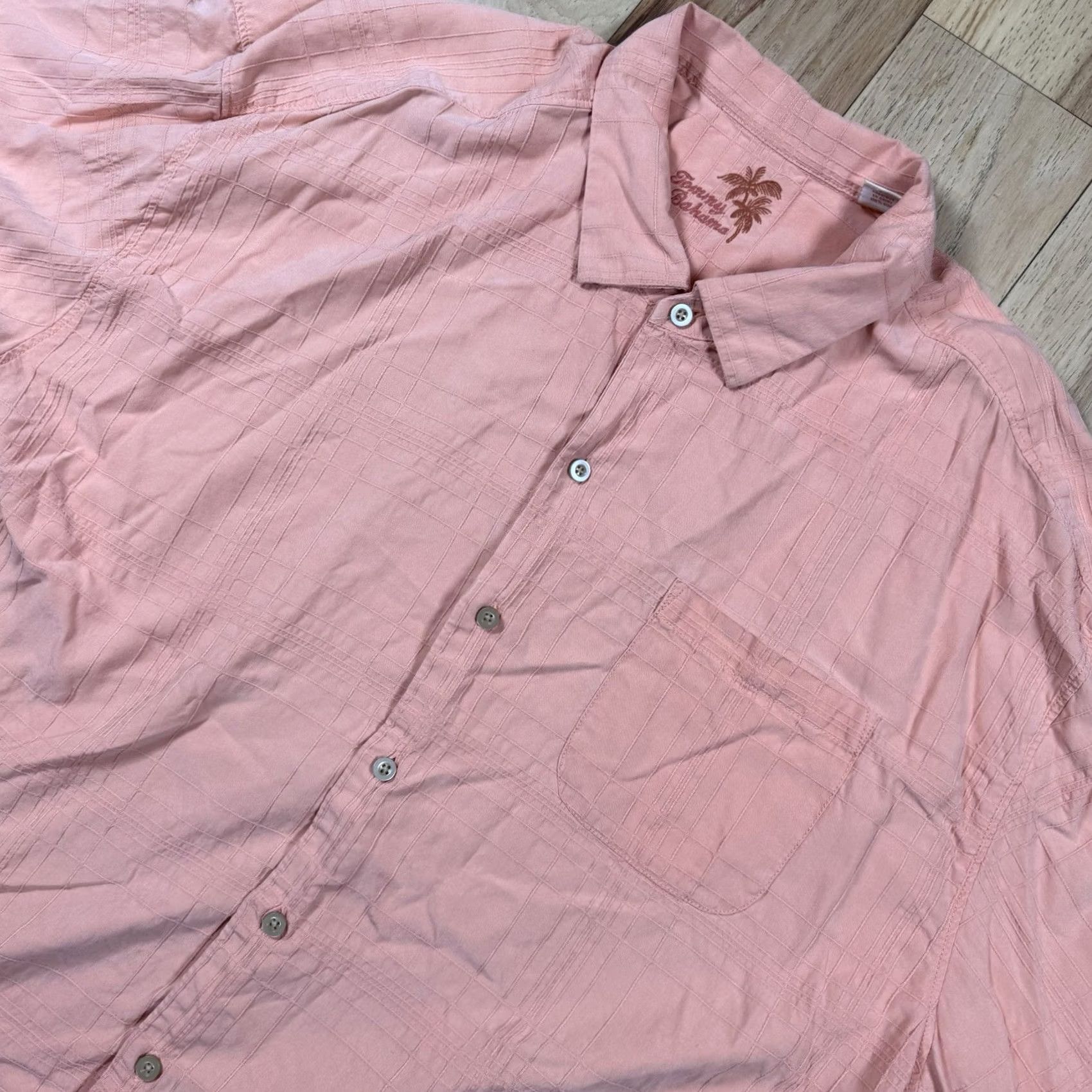 Tommy Bahama VINTAGE Tommy Bahama Button Up Shirt Mens XXL Long Sleeve Silk Geometric AOP Peach 2XL Mens Size US XXL / EU 58 / 5 - 3 Thumbnail