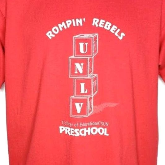 Hanes VINTAGE UNLV Preschool T Shirt Mens Medium 80s Rompin Rebels Made In USA Red Cotton Blend 50/50 Graphic Tee Mens Size US M / EU 48-50 / 2 - 2 Thumbnail