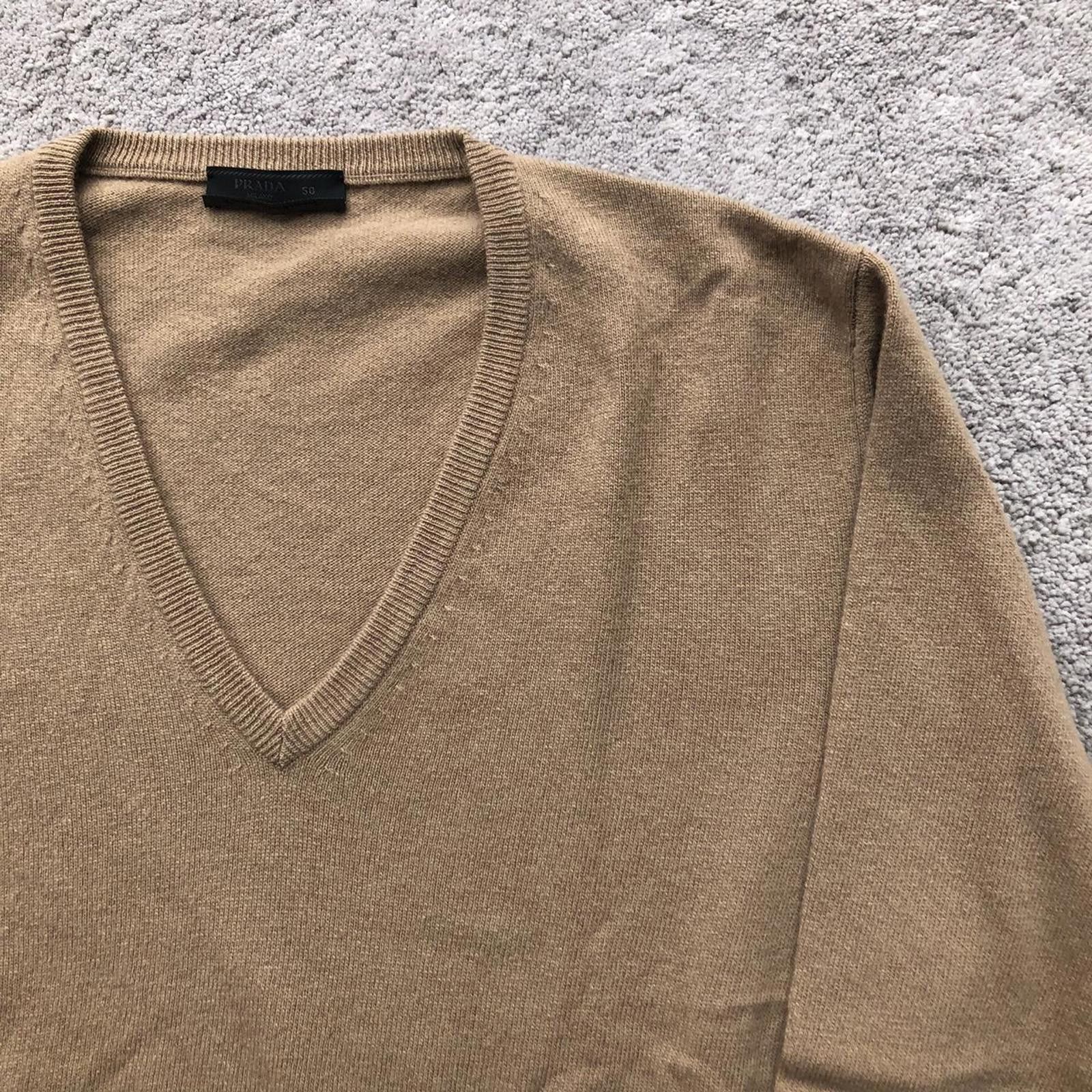 Prada Prada Pure Virgin Lambswool V Neck Sweater Jumper Sweatshirt Size US M / EU 48-50 / 2 - 2 Thumbnail
