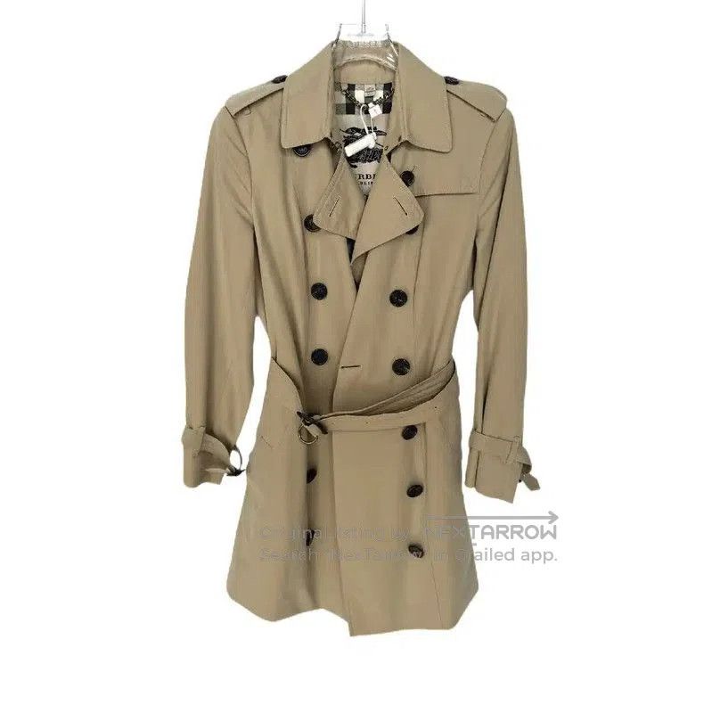 Burberry Burberry M Size Light Brown Women's Trench Coat. Size M / US 6-8 / IT 42-44 - 1 Thumbnail