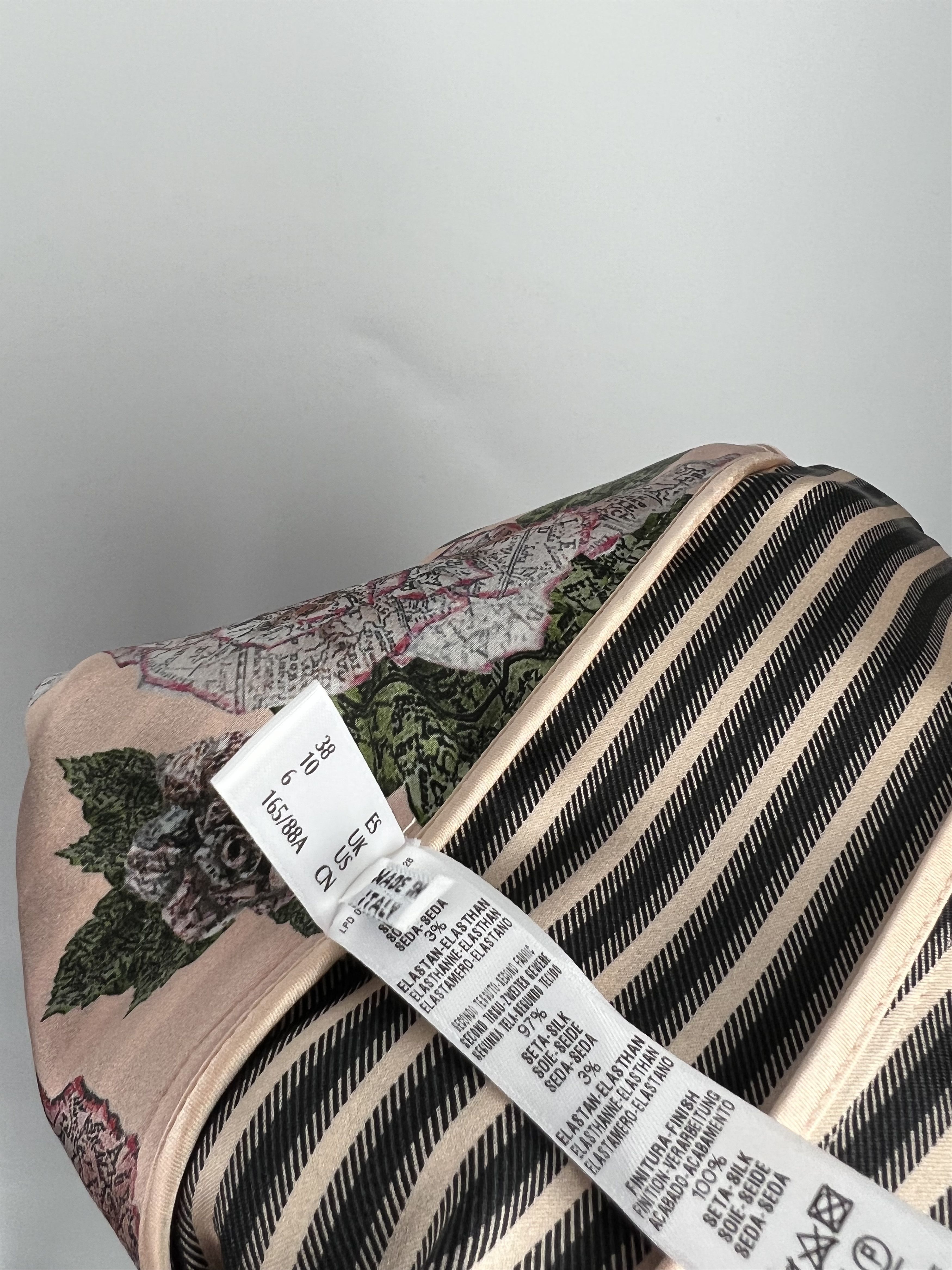 La Perla La Perla Floral Printed Double Breasted Silk Blazer Jacket Size M / US 6-8 / IT 42-44 - 9 Thumbnail