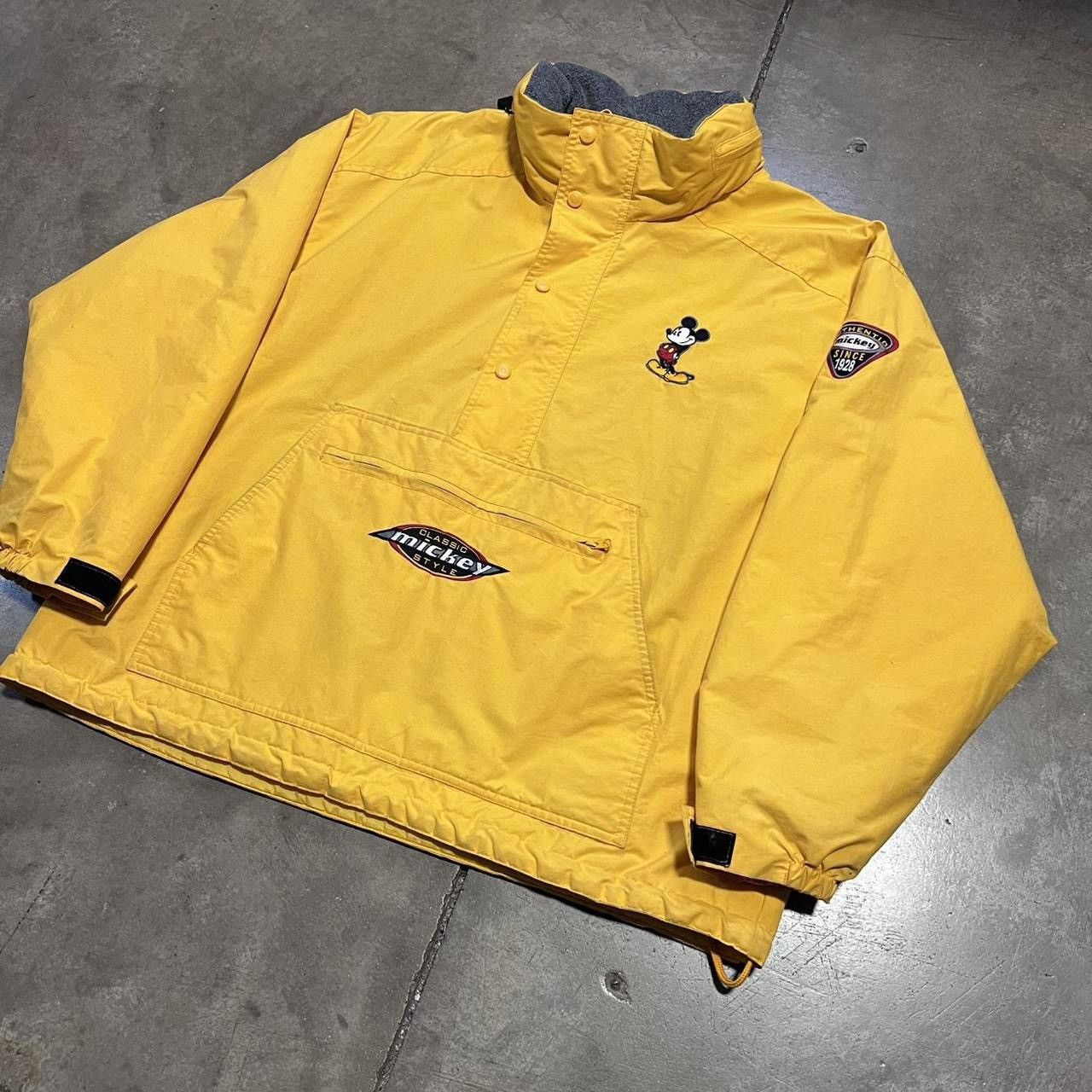 Disney Vintage Disney Mickey Mouse Puffer Jacket Pullover Logo 90s Size US L / EU 52-54 / 3 - 2 Thumbnail