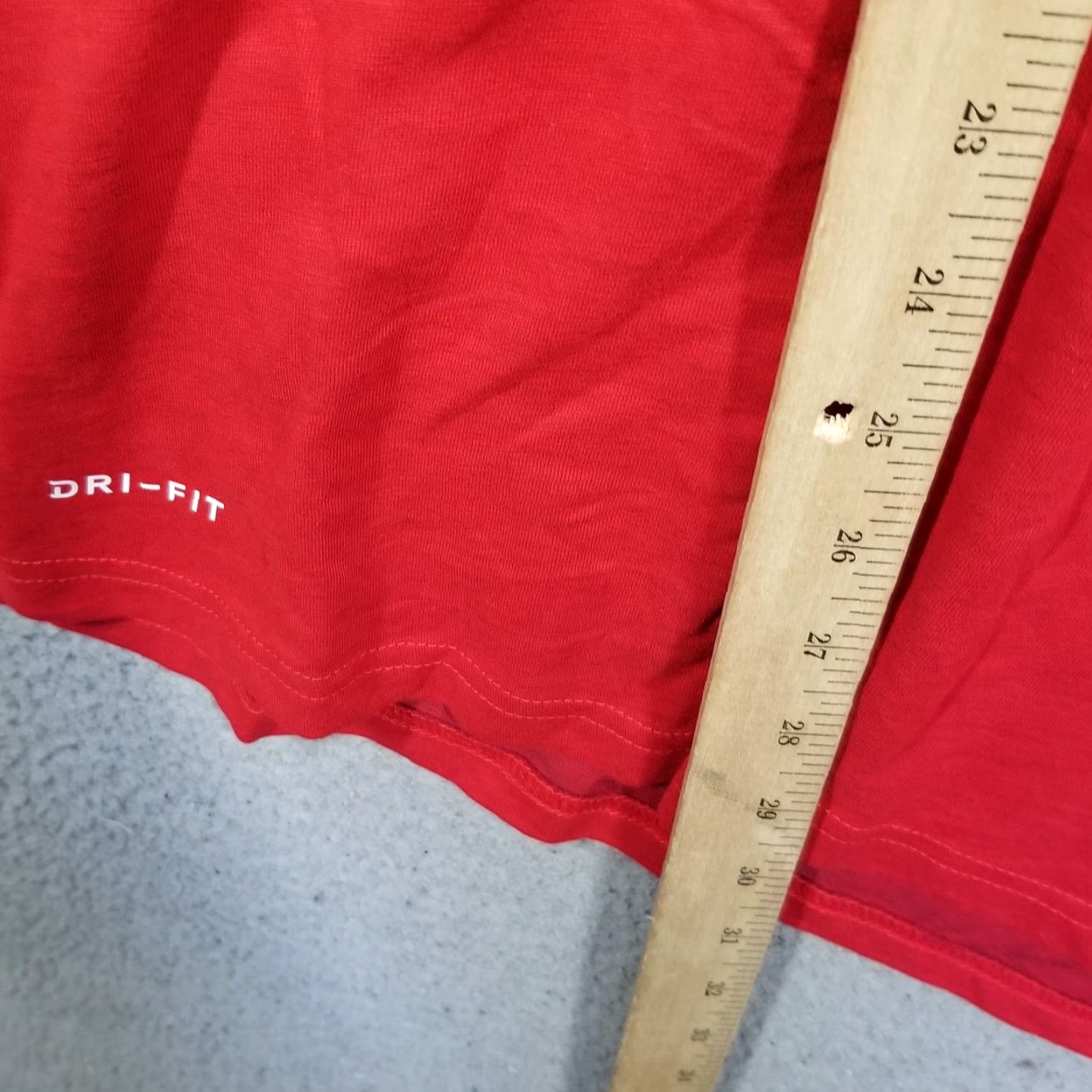 Nike Nike Dri-FIT JDI Training Men’s Large T-Shirt Activewear Red Size US L / EU 52-54 / 3 - 5 Thumbnail