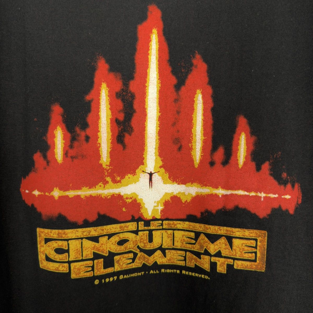 Vintage Vintage 1997 The Fifth Element Movie French Promo T Shirt Size US XL / EU 56 / 4 - 4 Thumbnail